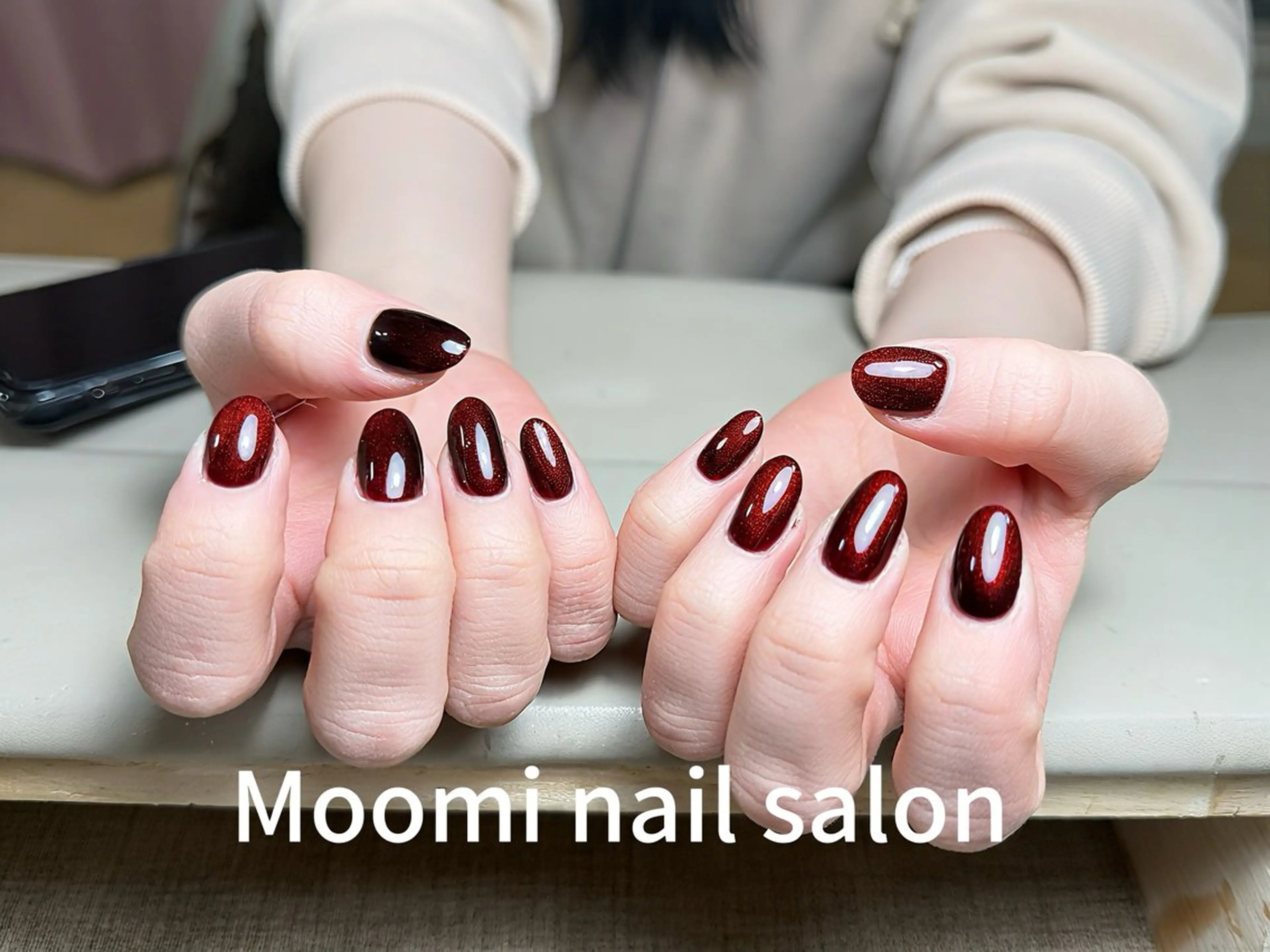 ネイル マグネットネイル ハンドネイル Moomi nail salonのネイルデザイン