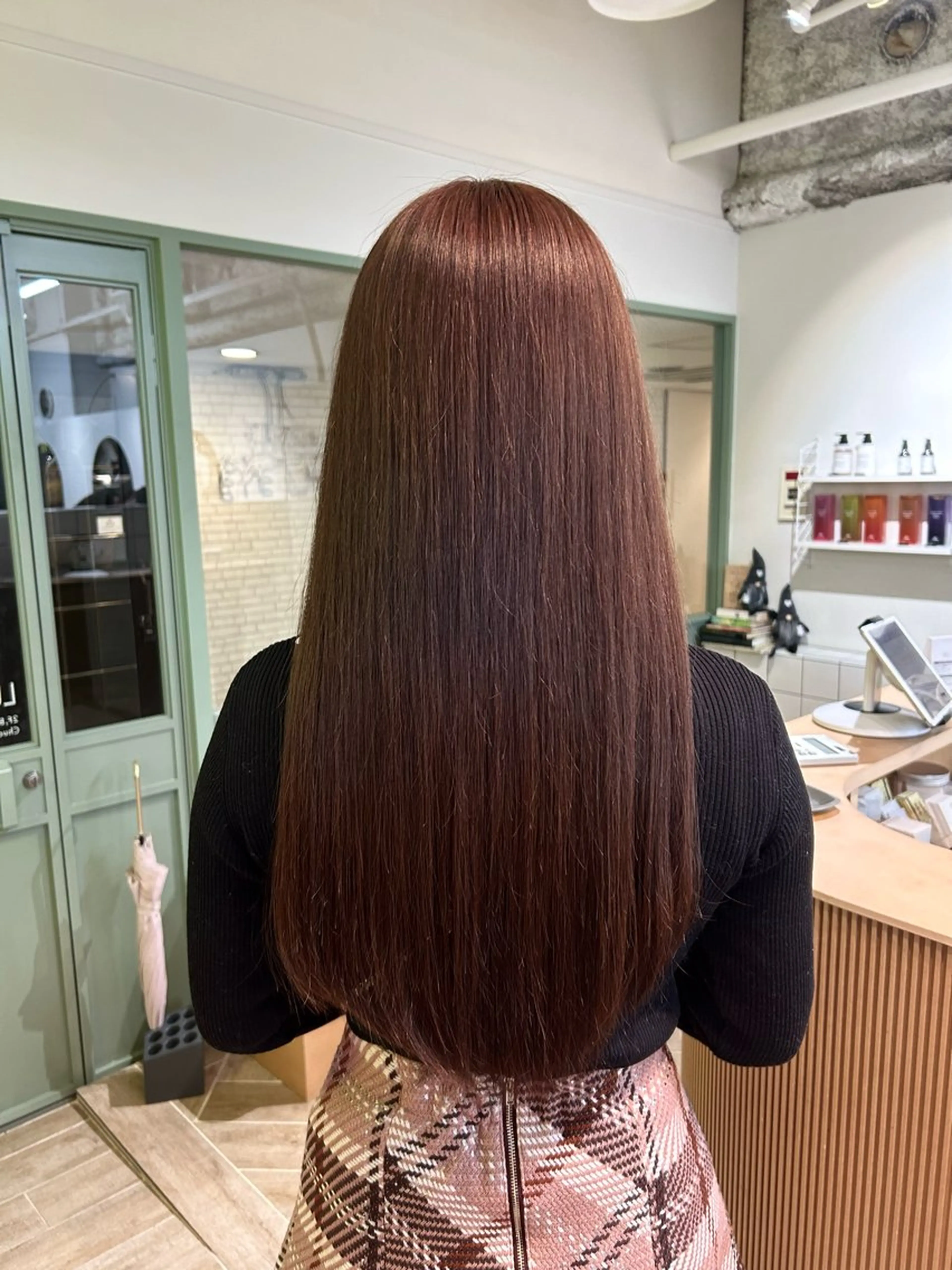 ロング カラー ヘアカラー トリートメント ベージュ/ダブルカラ ー/新潟駅/青柳萌果のヘアスタイル