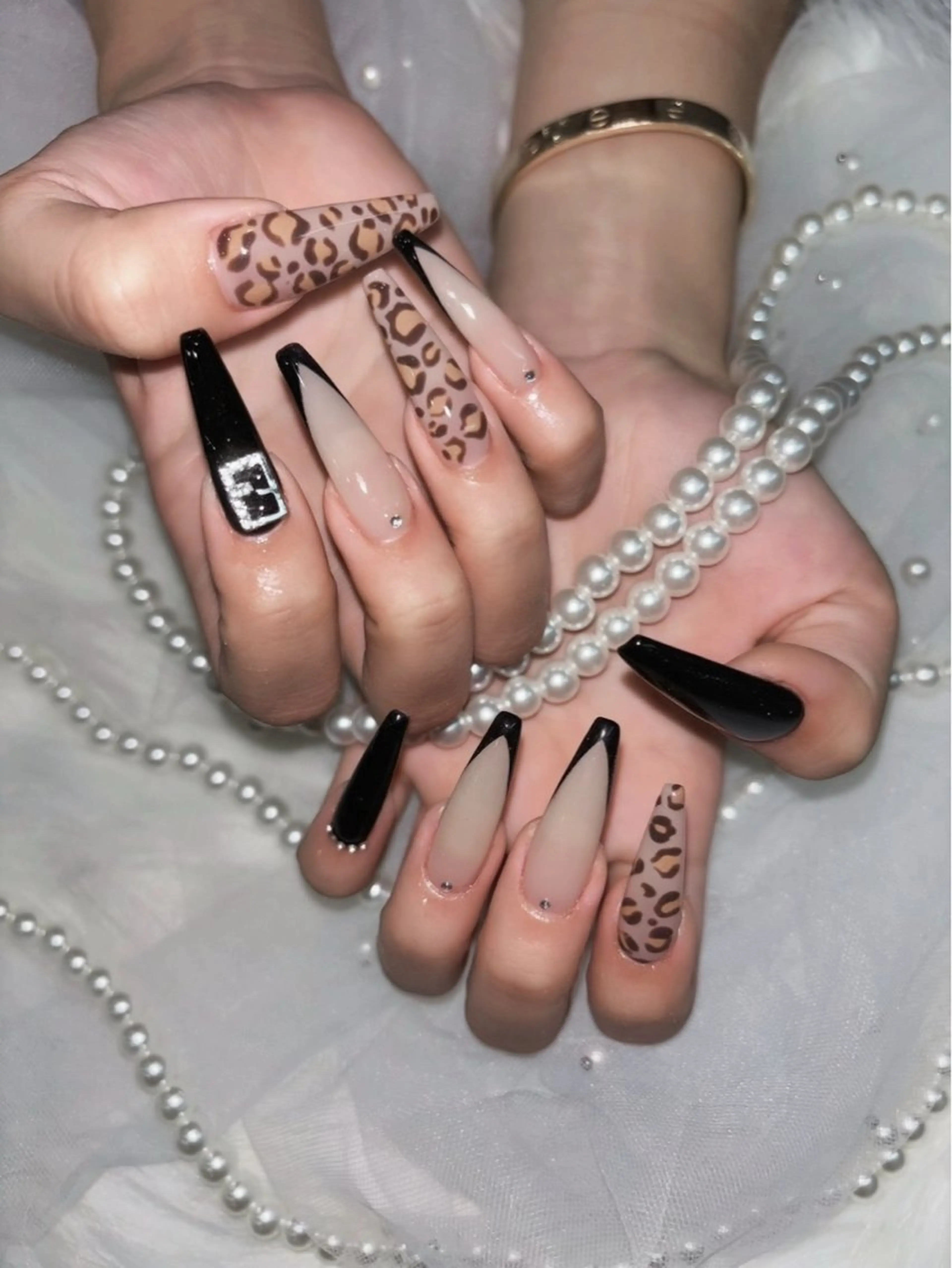 ネイル アニマル柄 ロングネイル スカルプネイル icy nail れいあのネイルデザイン