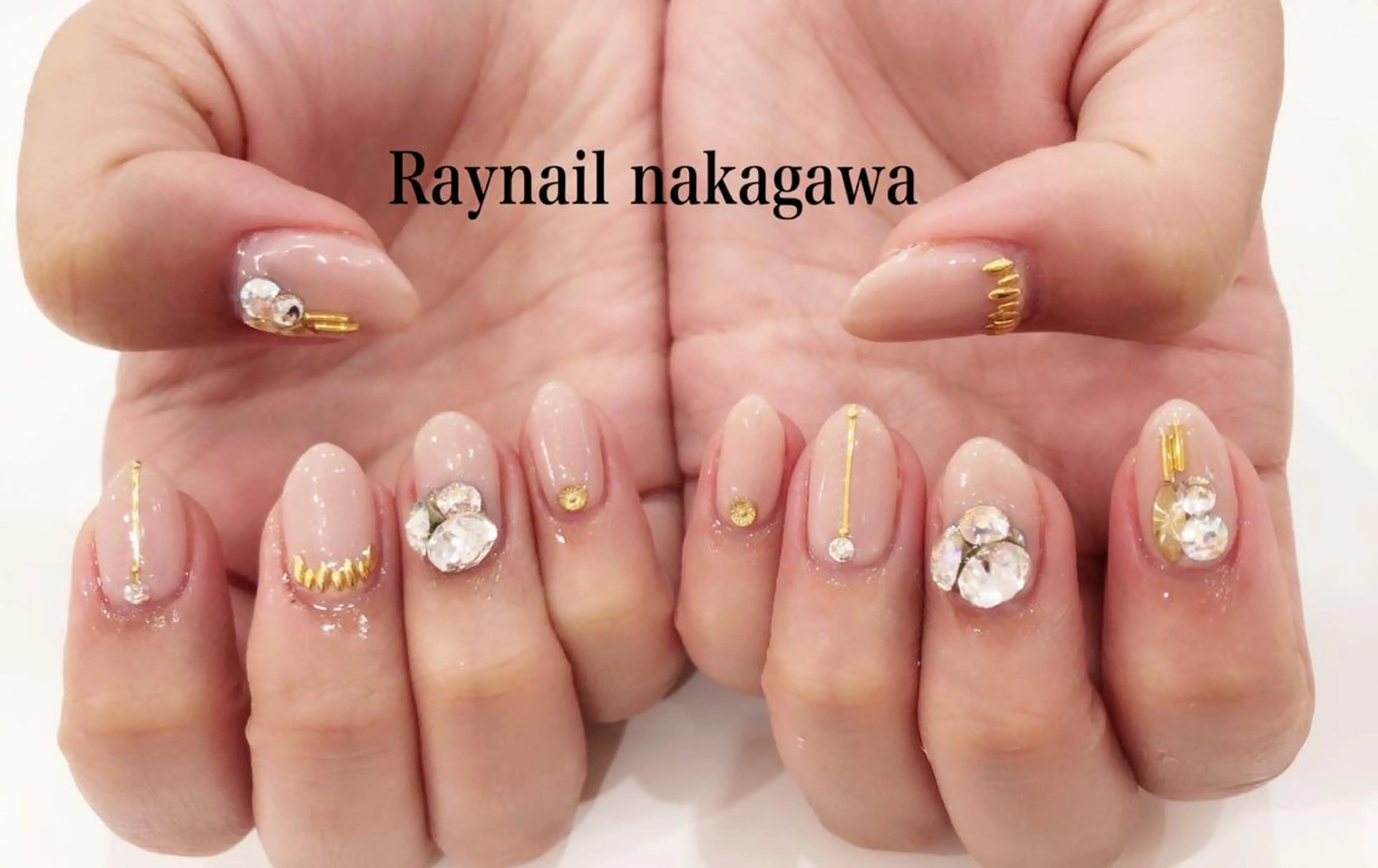 ネイル nailstudio ′ecole所属・nailstudio ′ecoleのネイルデザイン