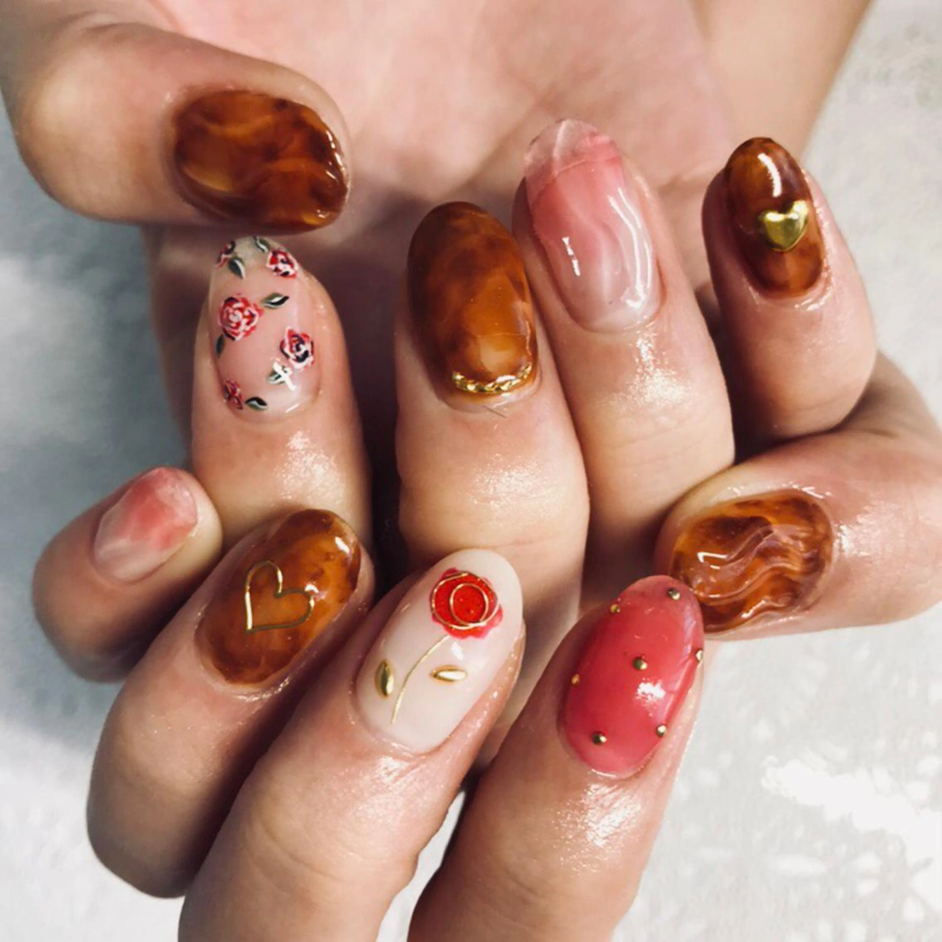 ネイル アートネイル ハンドネイル フットネイル 菊地 里沙のネイルデザイン