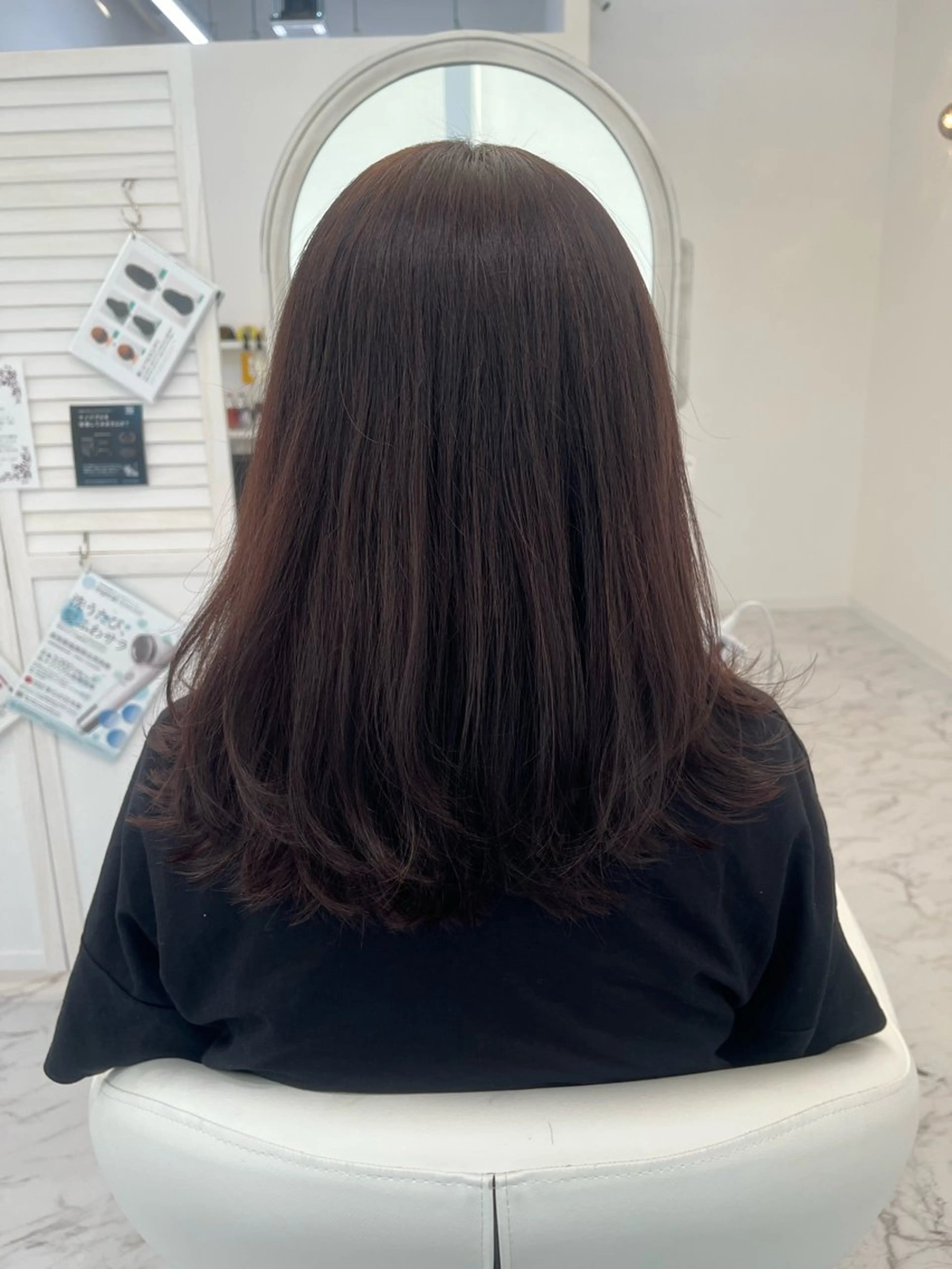 ロング u nagomiのヘアスタイル