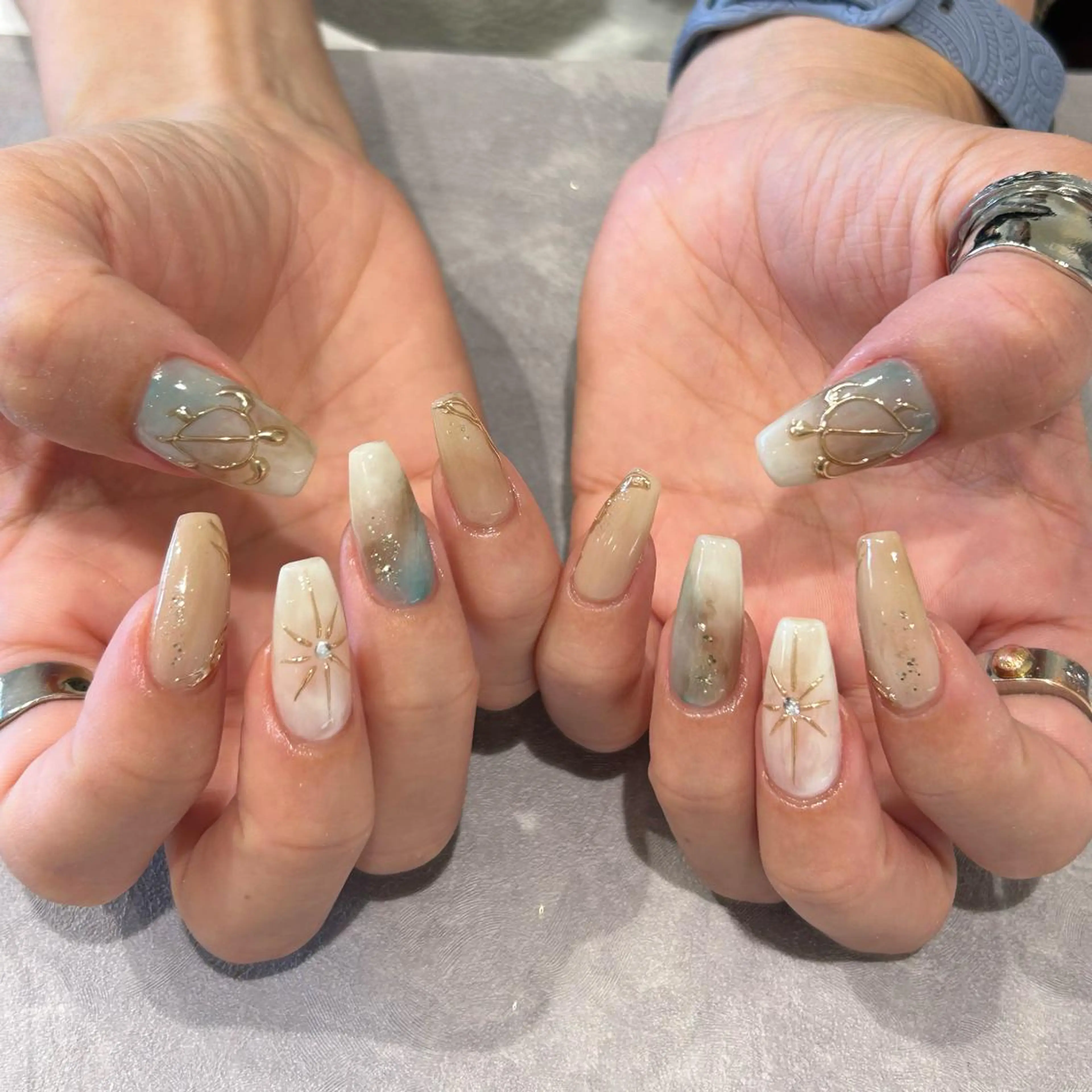 ネイル ハンドネイル Allure Sayakaのネイルデザイン