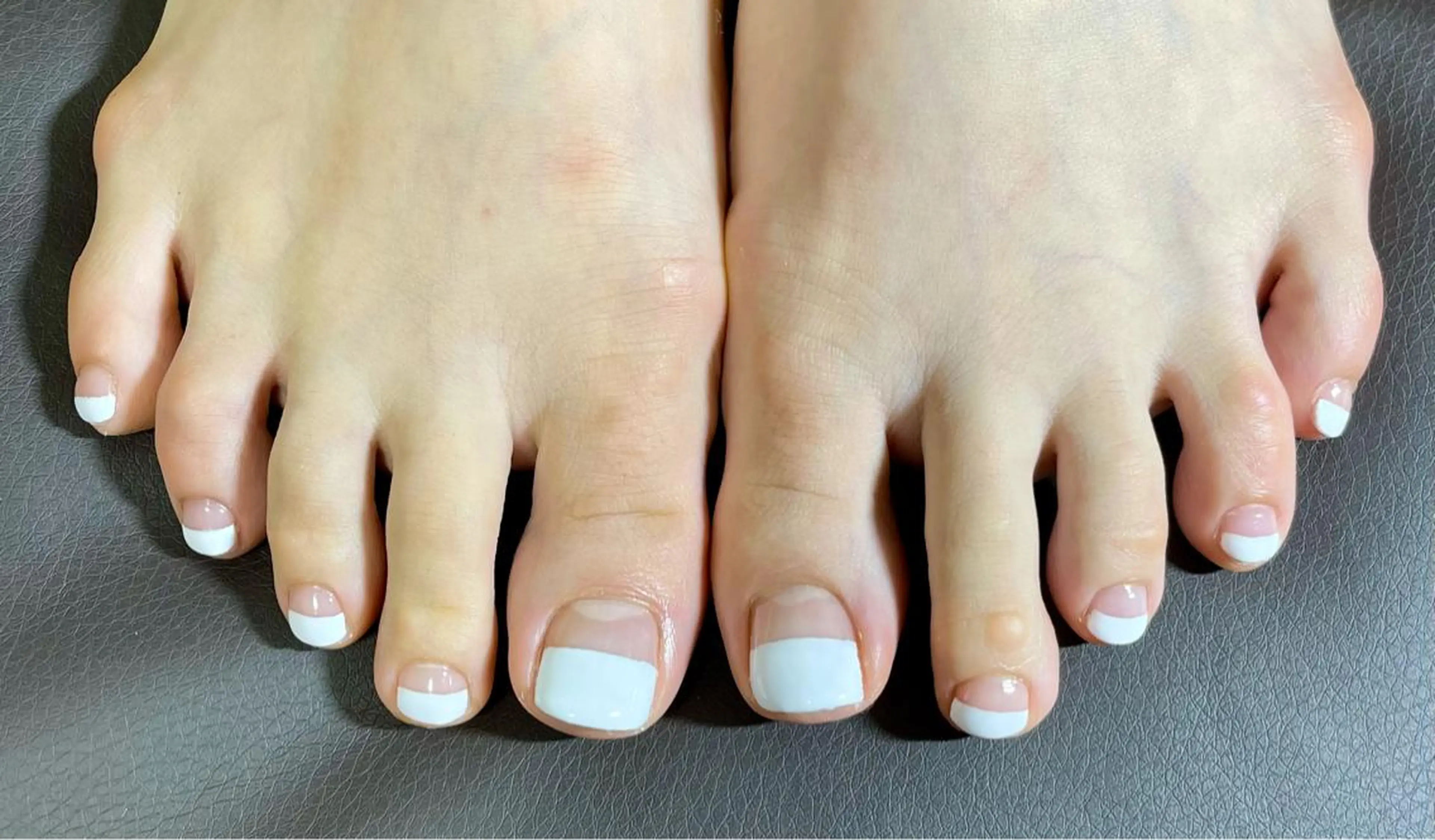 ネイル フットネイル M.N_ nailのネイルデザイン