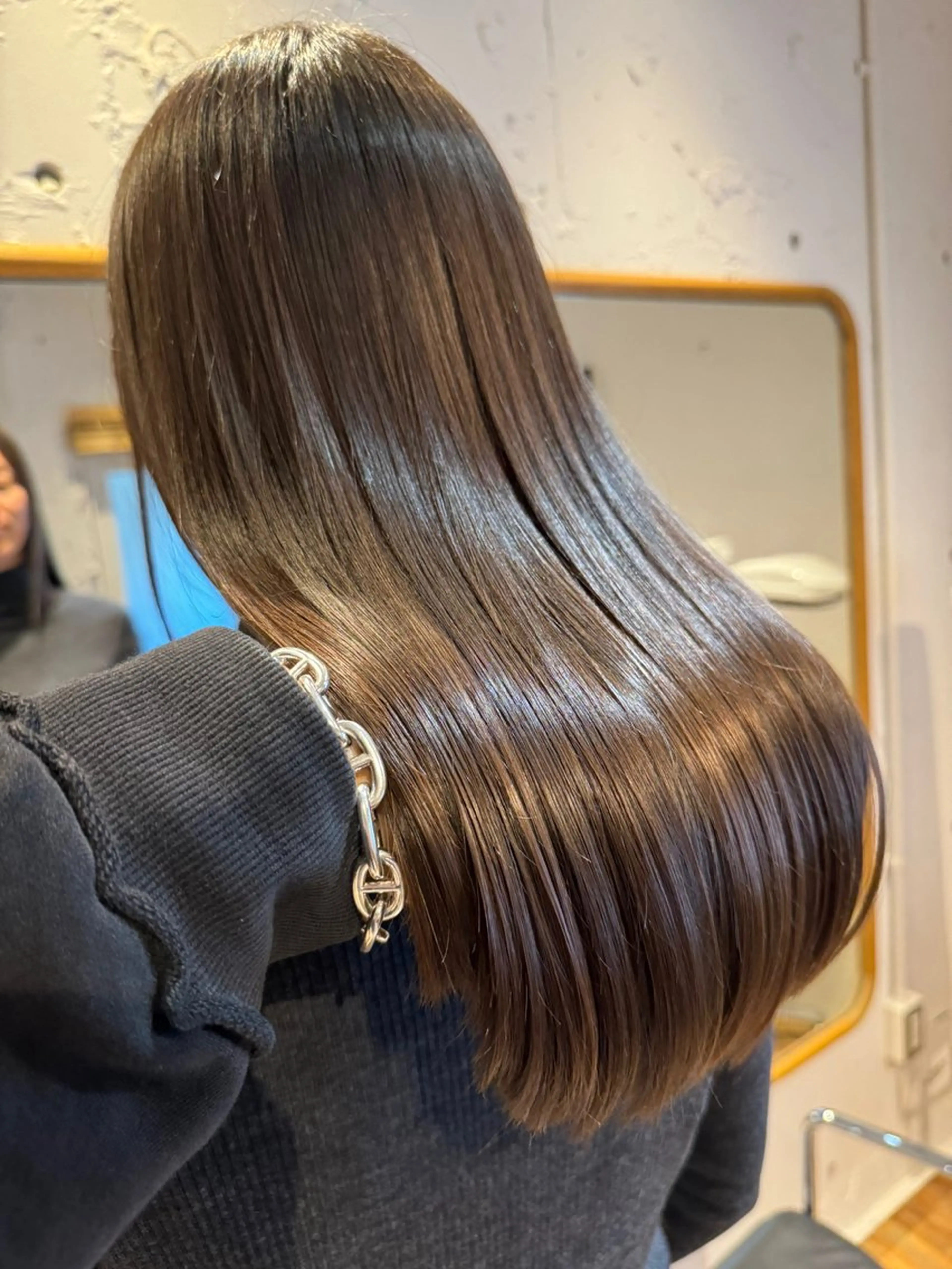 セミロング カット ヘアカラー トリートメント ［パサつき改善］＊ 髪質改善ケアサロン＊のヘアスタイル