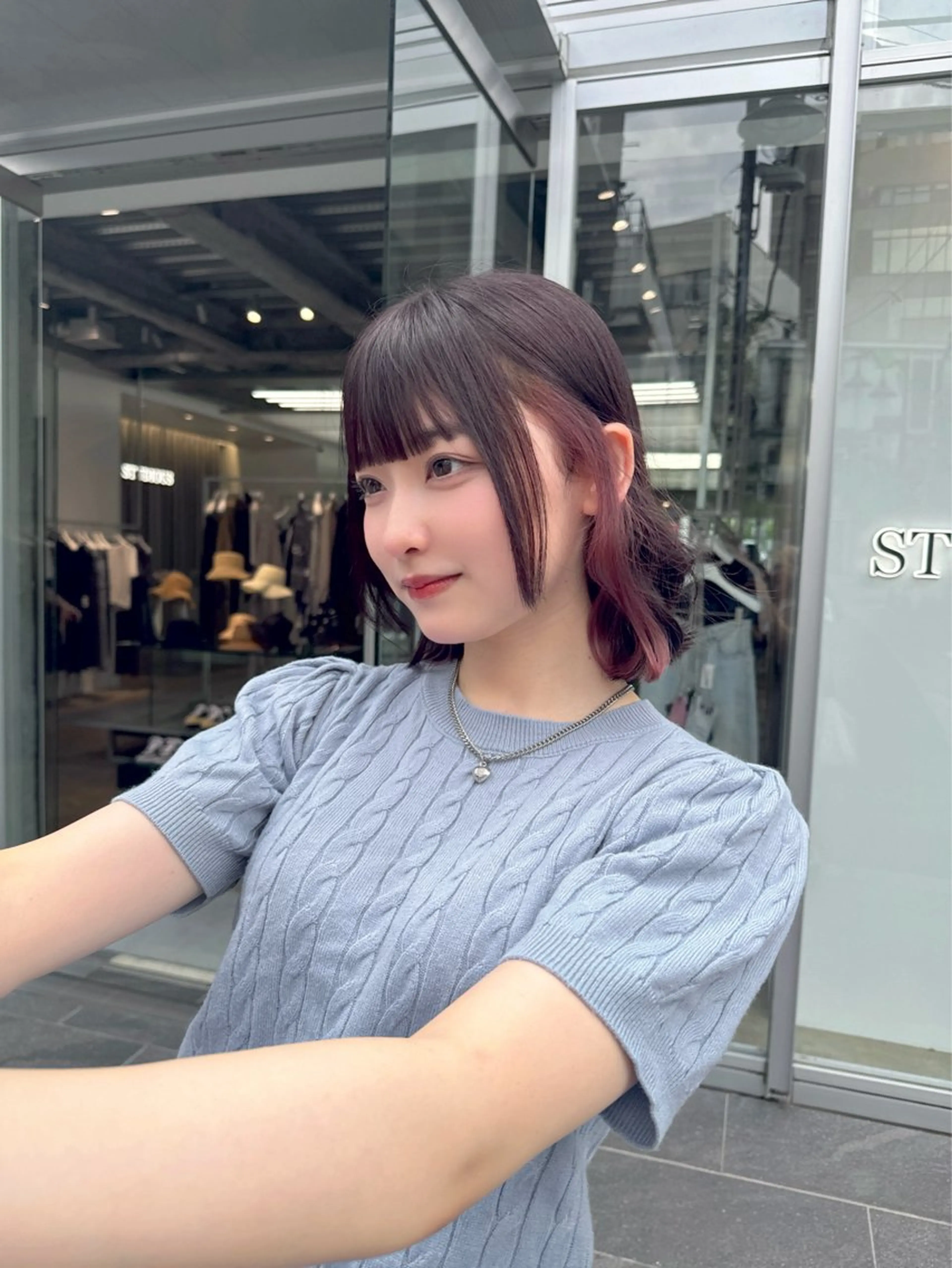 ミディアム カラー ayaka♡ 柔らかカラーのヘアスタイル