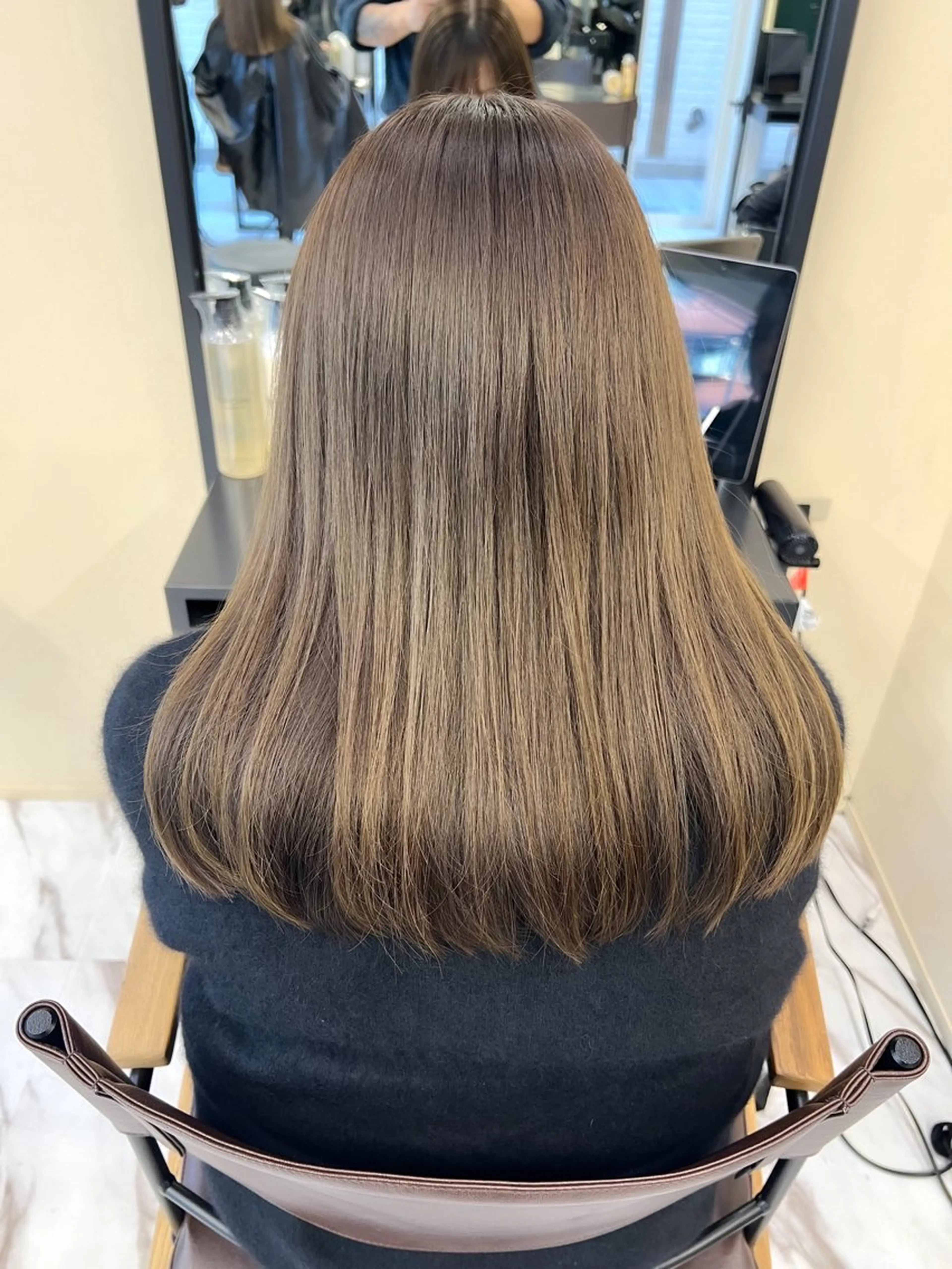 セミロング カラー レイヤー/透明感 🍃鈴木裕介のヘアスタイル