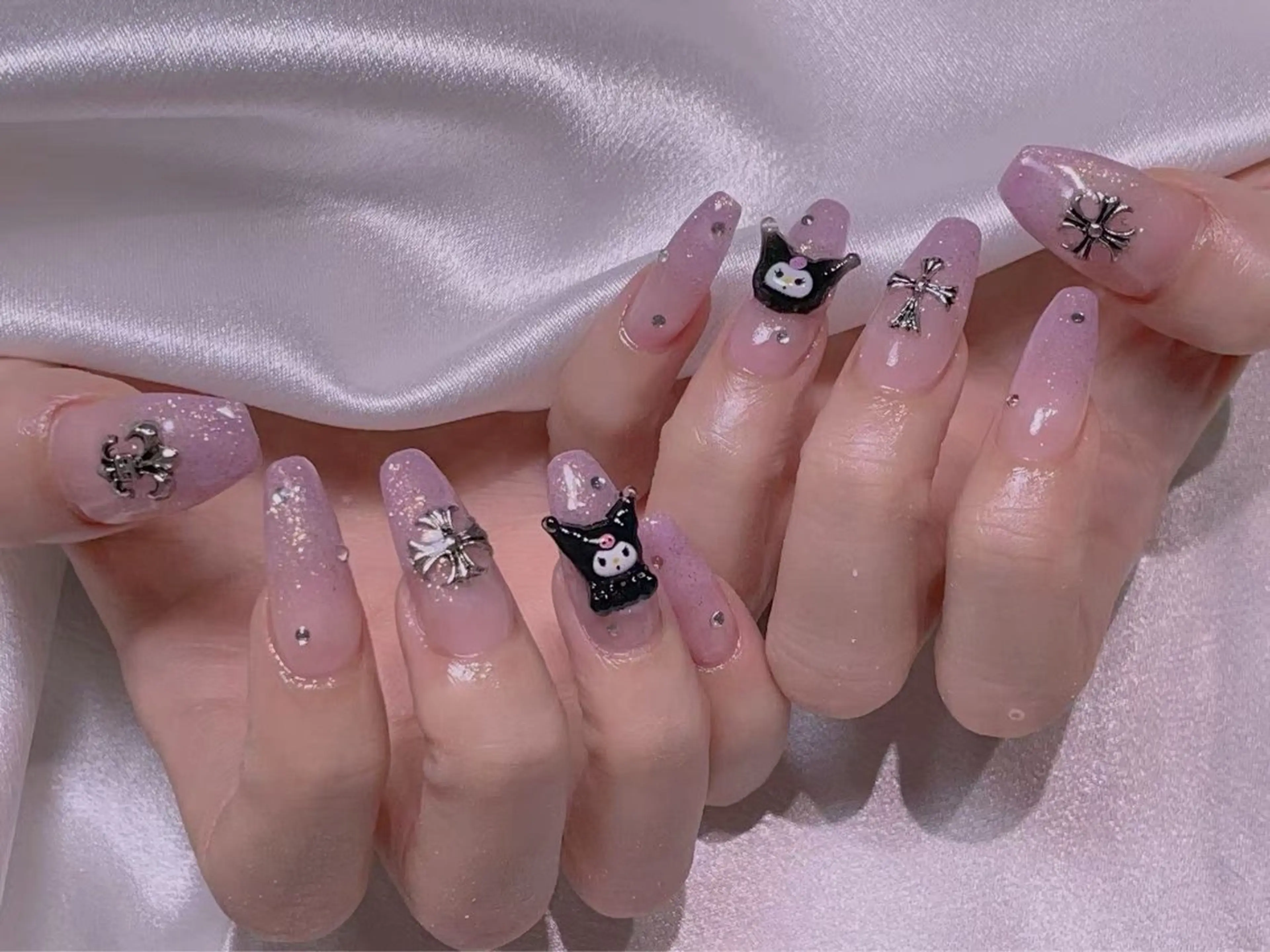 ネイル M2ネイルサロン【長さ出し&フィルイン導入店】所属・長さ出し専門店 RIRIのネイルデザイン