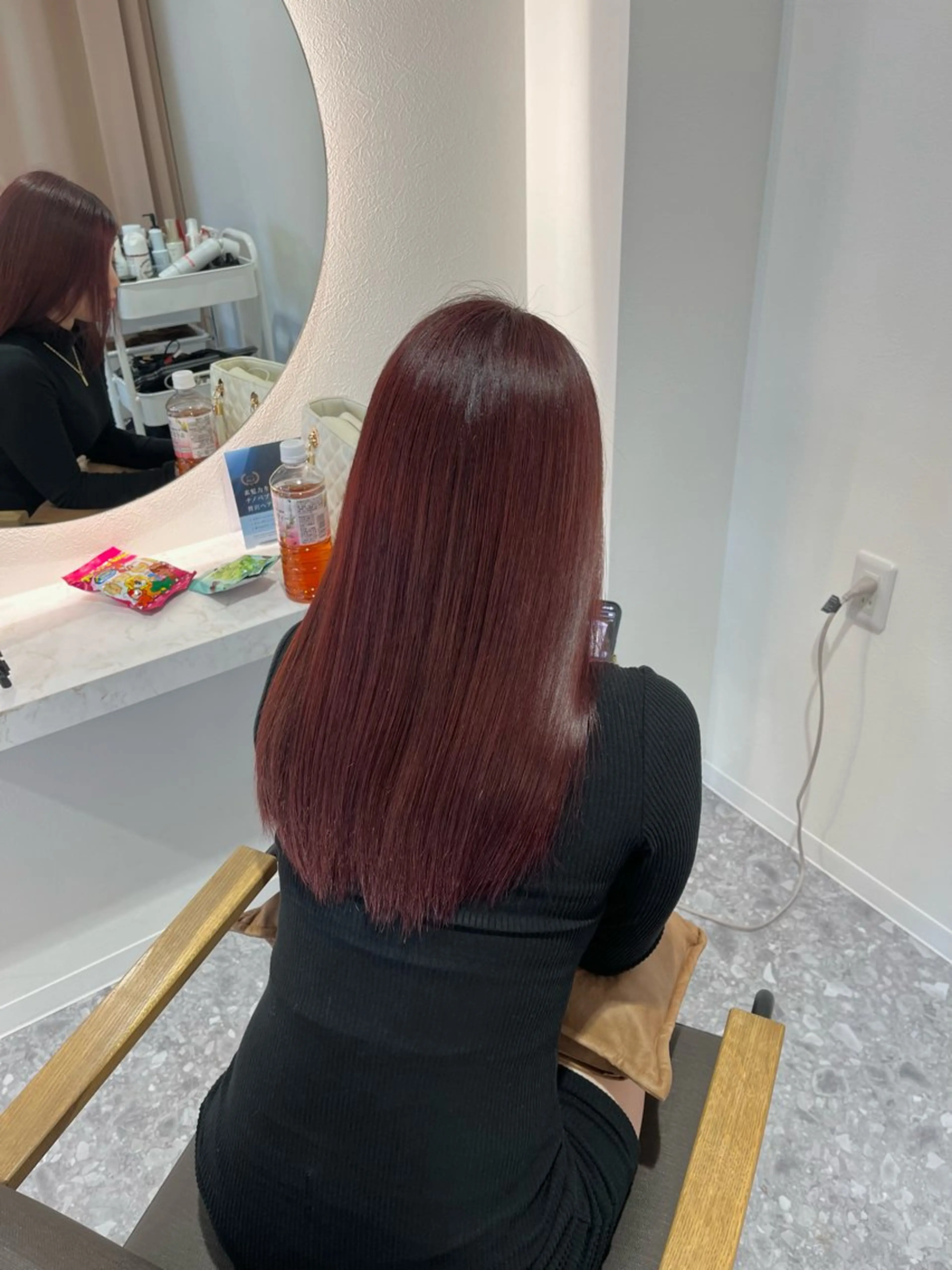 セミロング カラー ブリーチ 縮毛矯正 ヘアカラー サクマ マナミ🎀のヘアスタイル