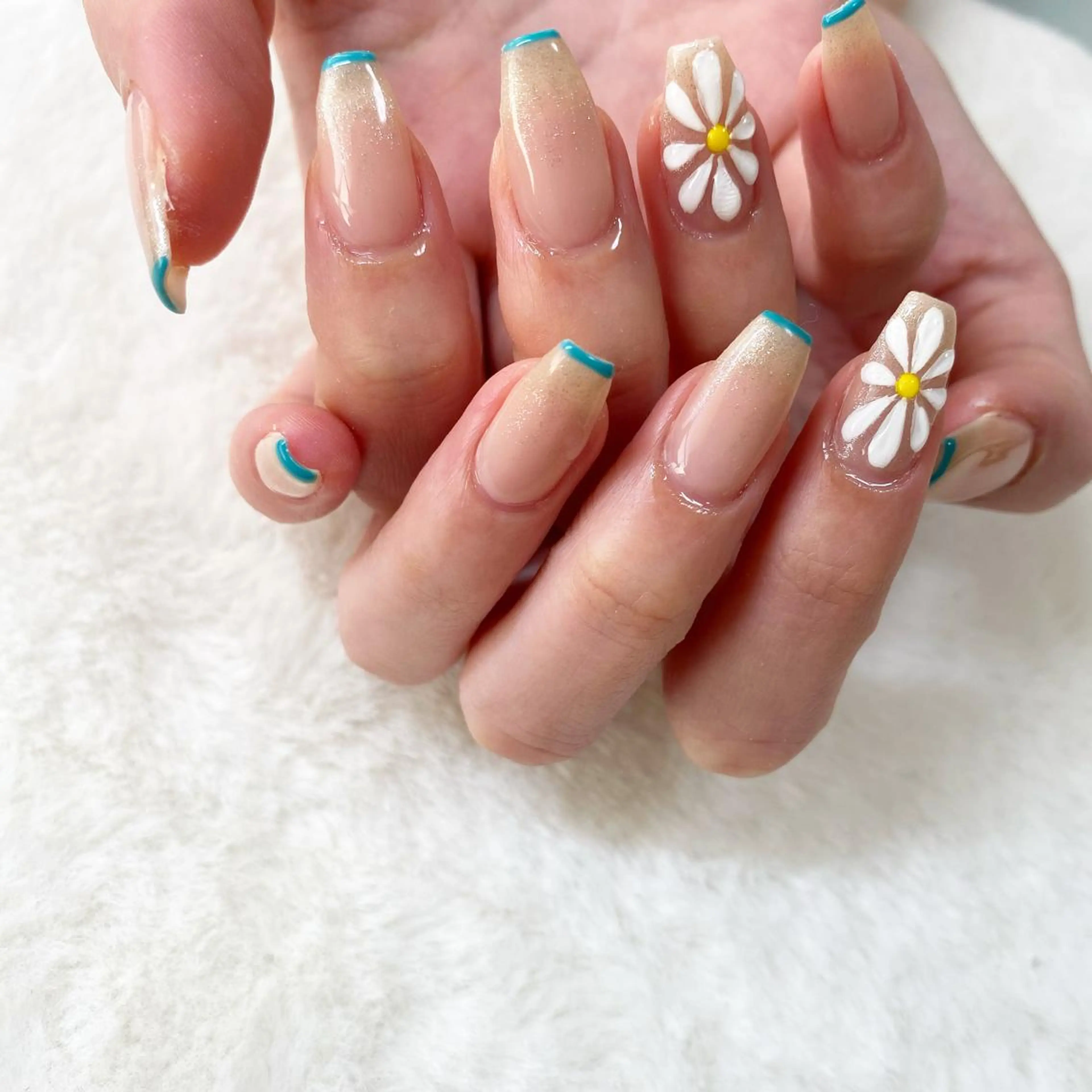 ネイル Laki nailのネイルデザイン