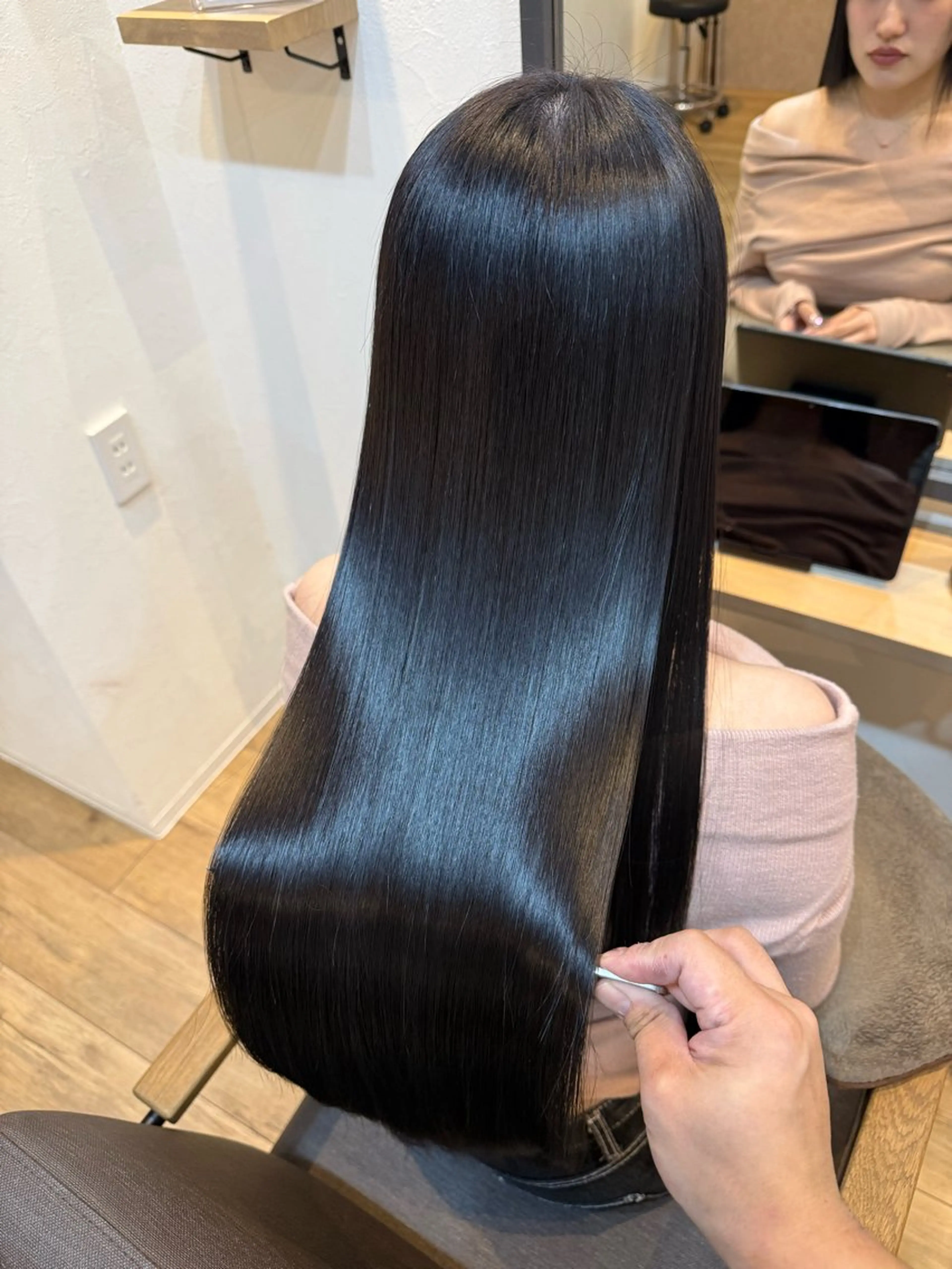 髪質改善トリートメント+カット💇‍♀️ヘアケアにご興味がない方はご遠慮頂けますと幸いですの写真