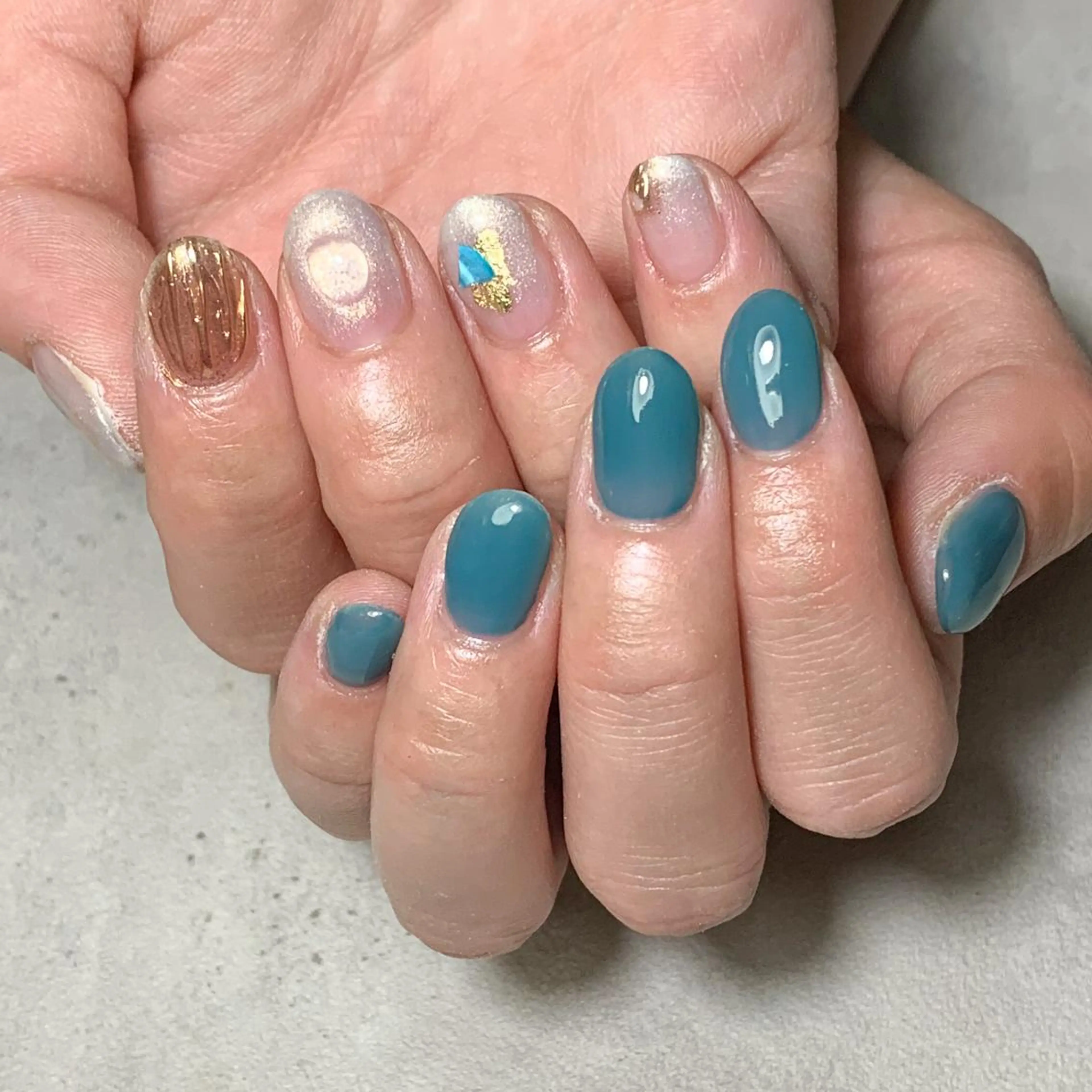 ネイル atelier　FIORITURA所属・FIORITURA aiのネイルデザイン