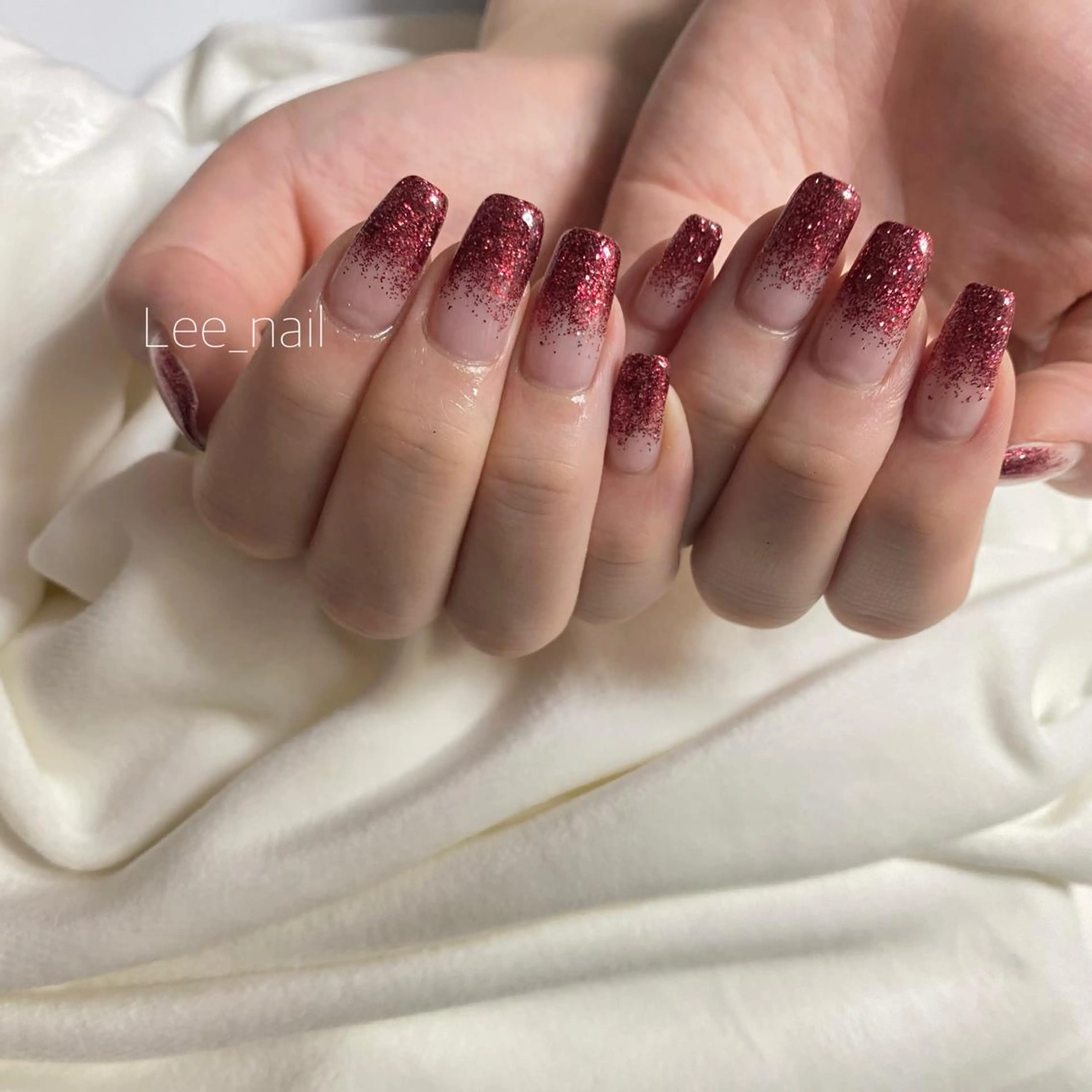 ネイル グラデーション ラメ(グリッター) ラメグラデーション ワンカラーネイル ハンドネイル Lee_ nailのネイルデザイン