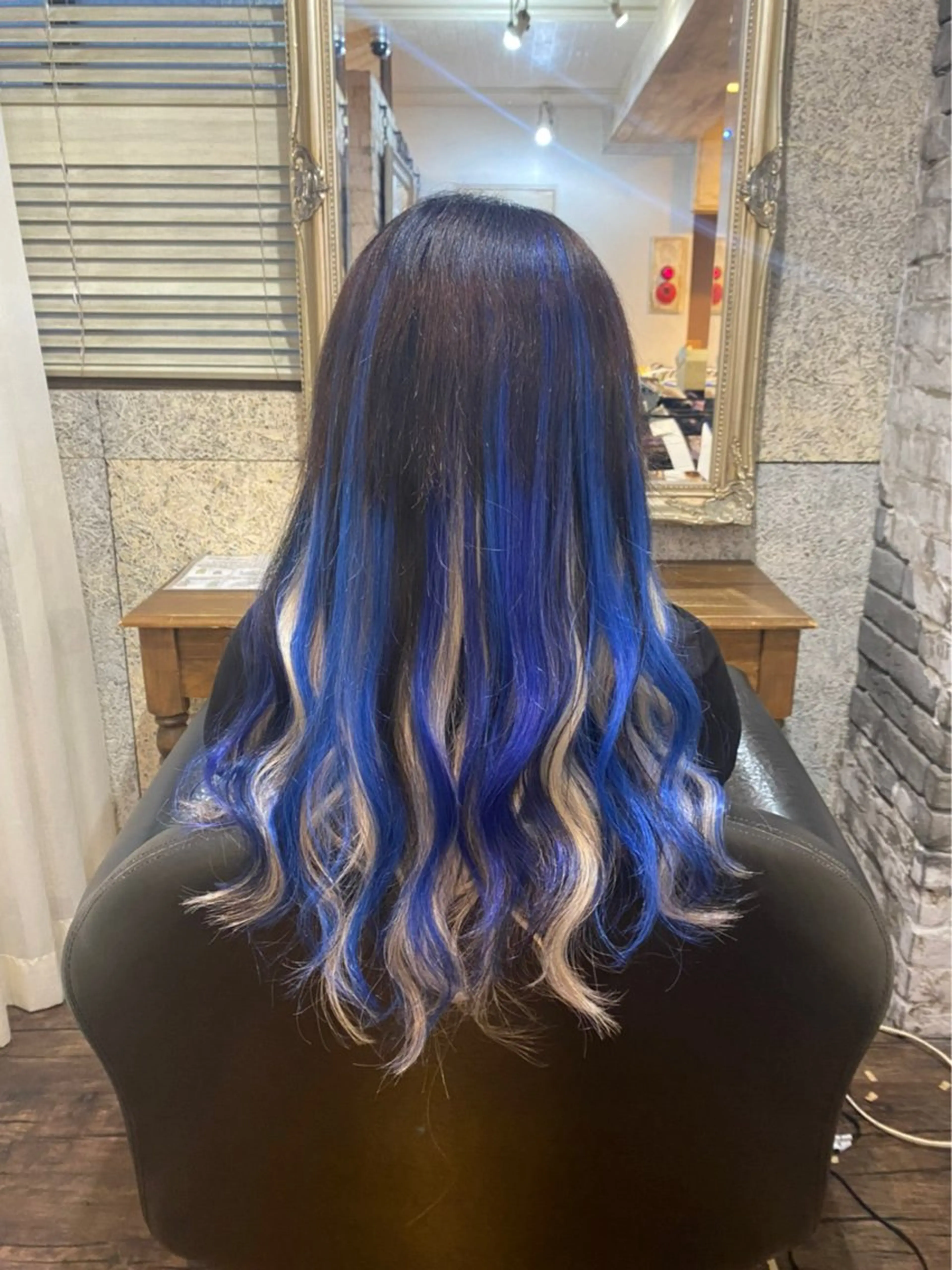 ロング ヘアアレンジ ハイトーンカラーエク ステ🌺RENA🌺のヘアスタイル