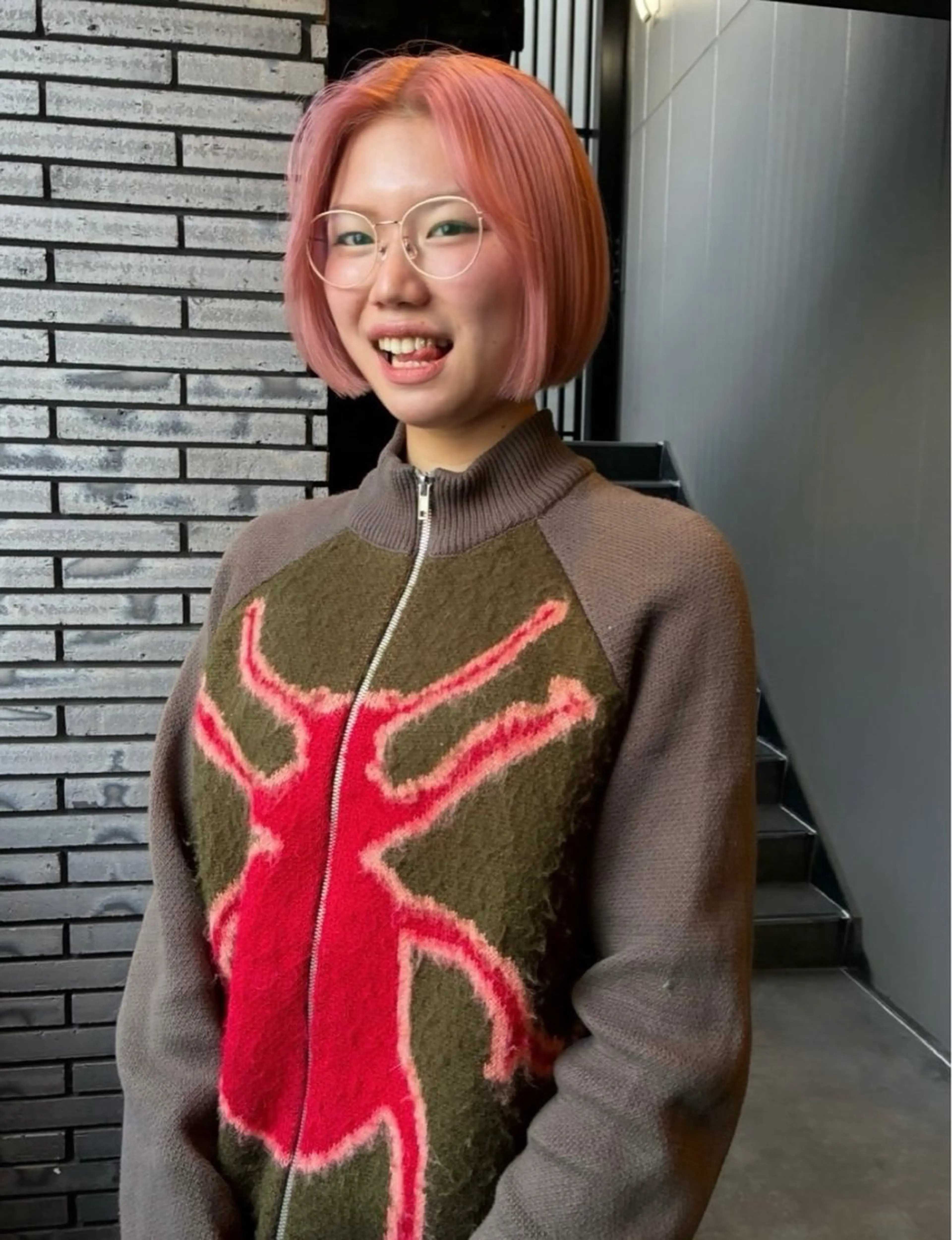 ショート ヘアカラー nacoハイトーン ベージュ🍒のヘアスタイル