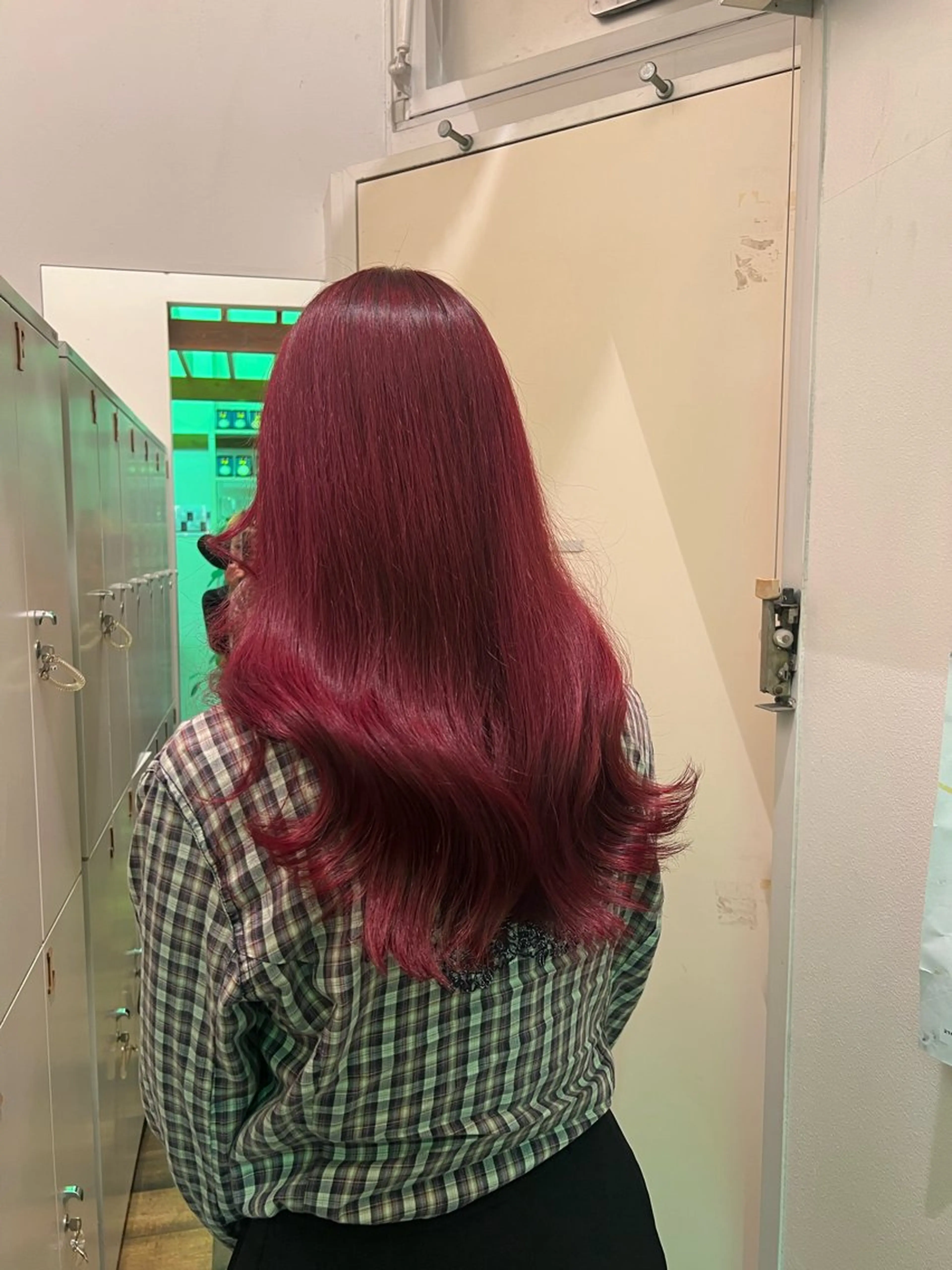 ロング カラー レッドカラー ハイトーンカラー/エ クステ/デザインのヘアスタイル