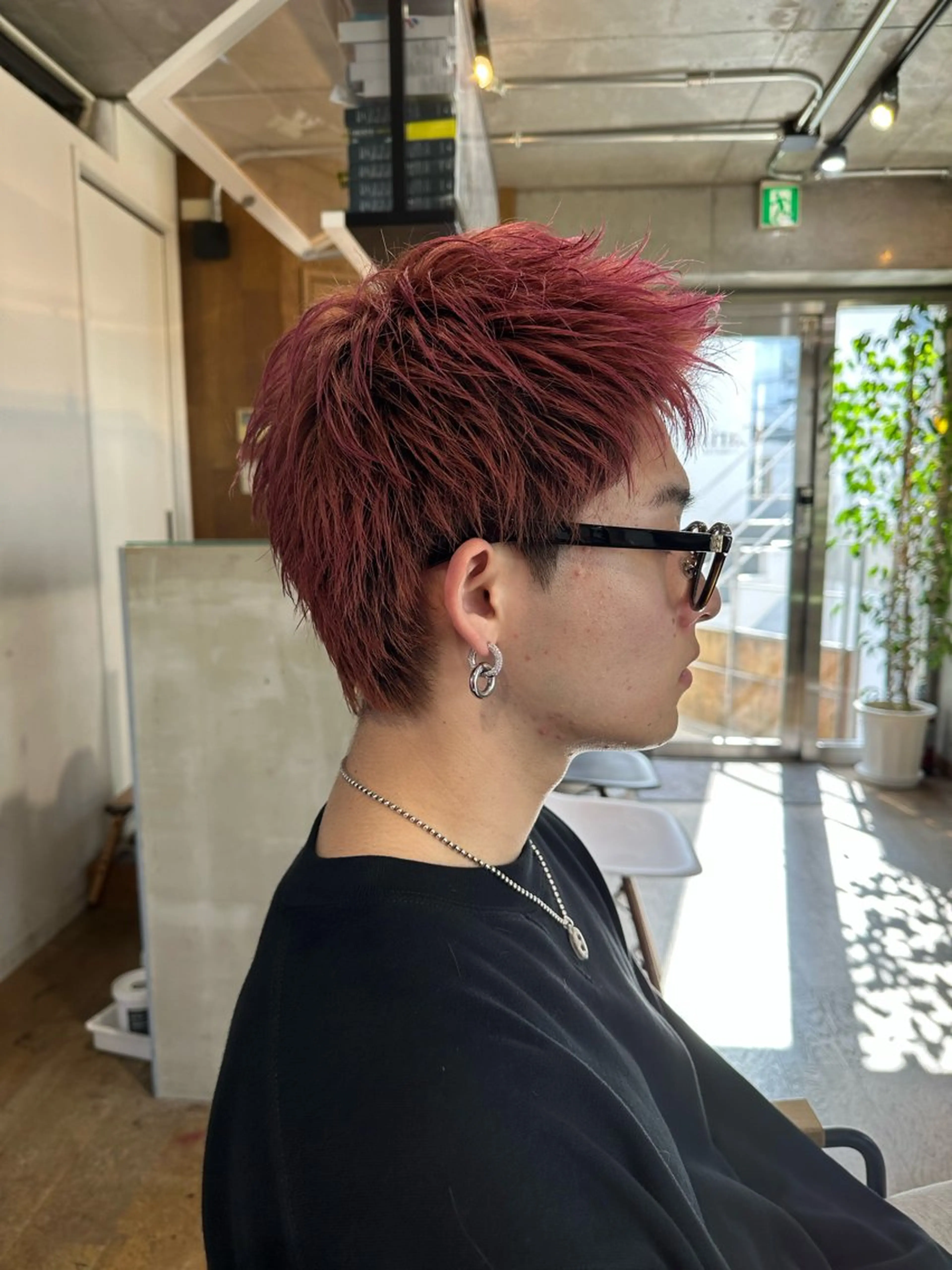 カラー メンズ メンズブリーチ メンズハイトーン メンズインナーカラー メンズ韓国風 メンズウルフカット fullbloom hair&spa所属・DAIKIベージュ 🍂レイヤーカットのヘアスタイル