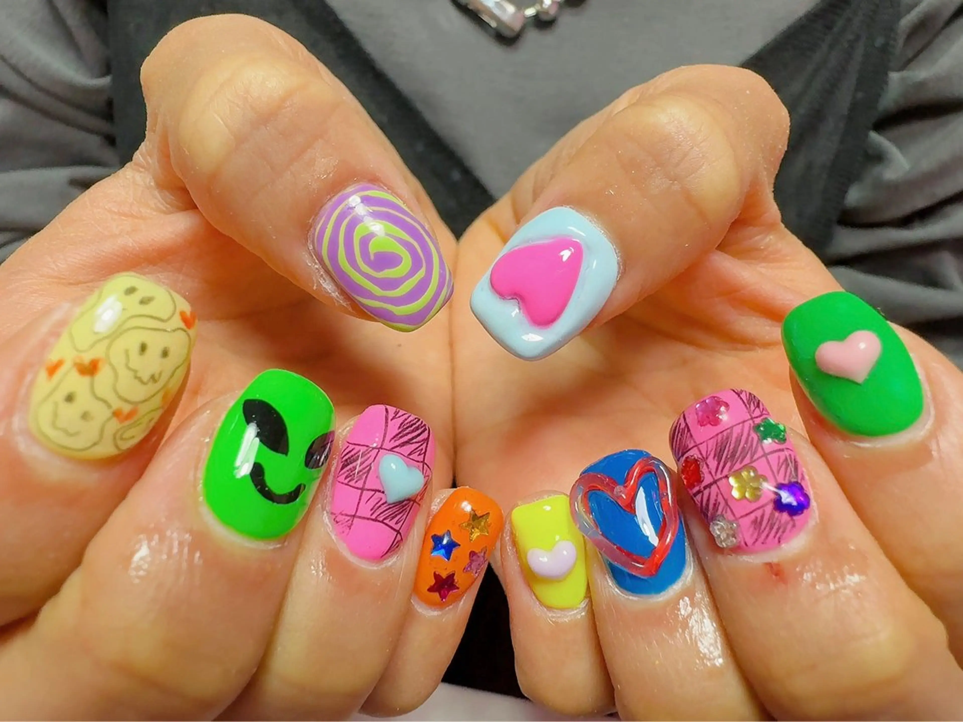 ネイル ハンドネイル Nail Atelier IamI所属・アイアムアイ 大村磨衣のネイルデザイン