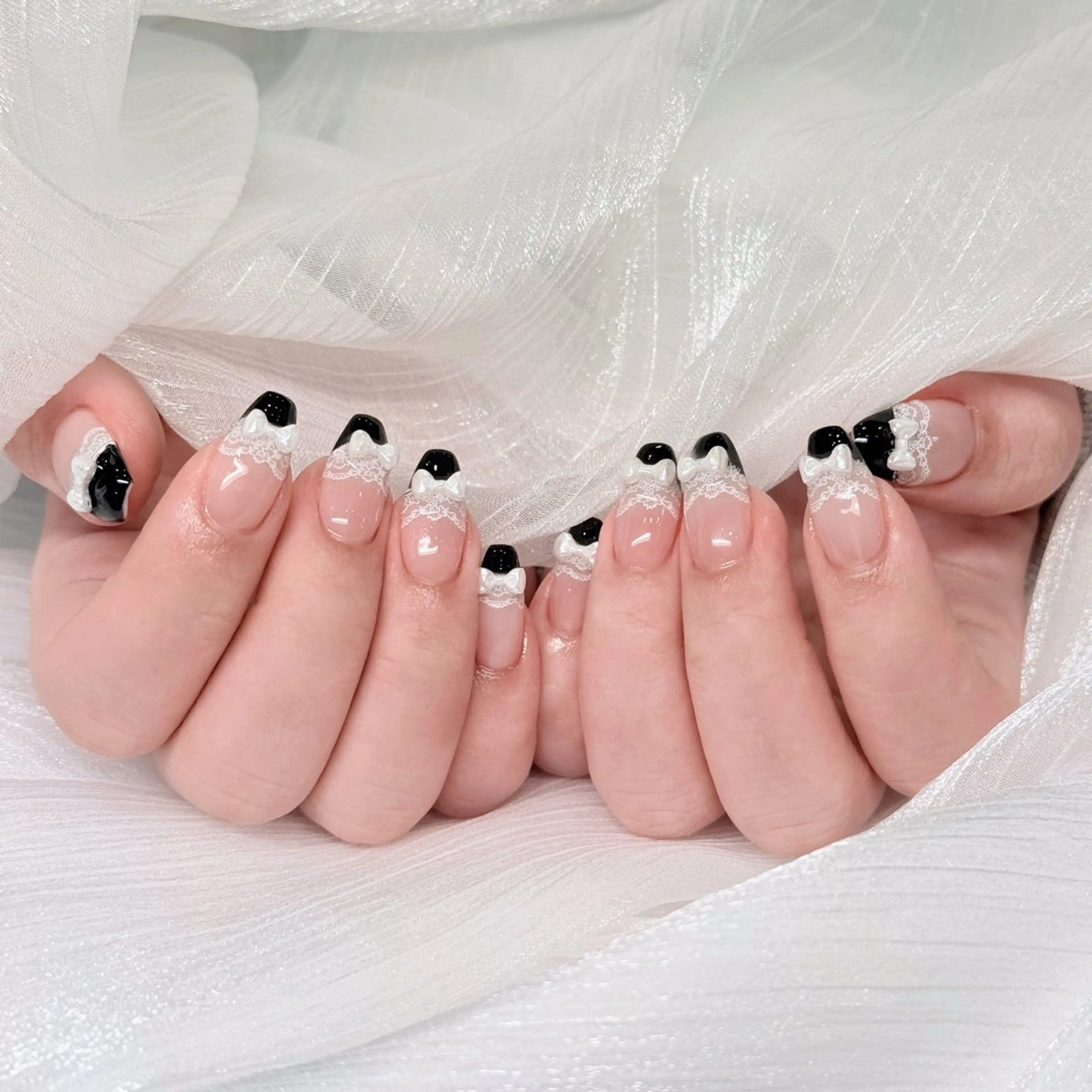 ネイル オーロラネイル ブルー チークネイル フットネイル フレンチネイル ハンドネイル JAN 168 池袋のネイルデザイン