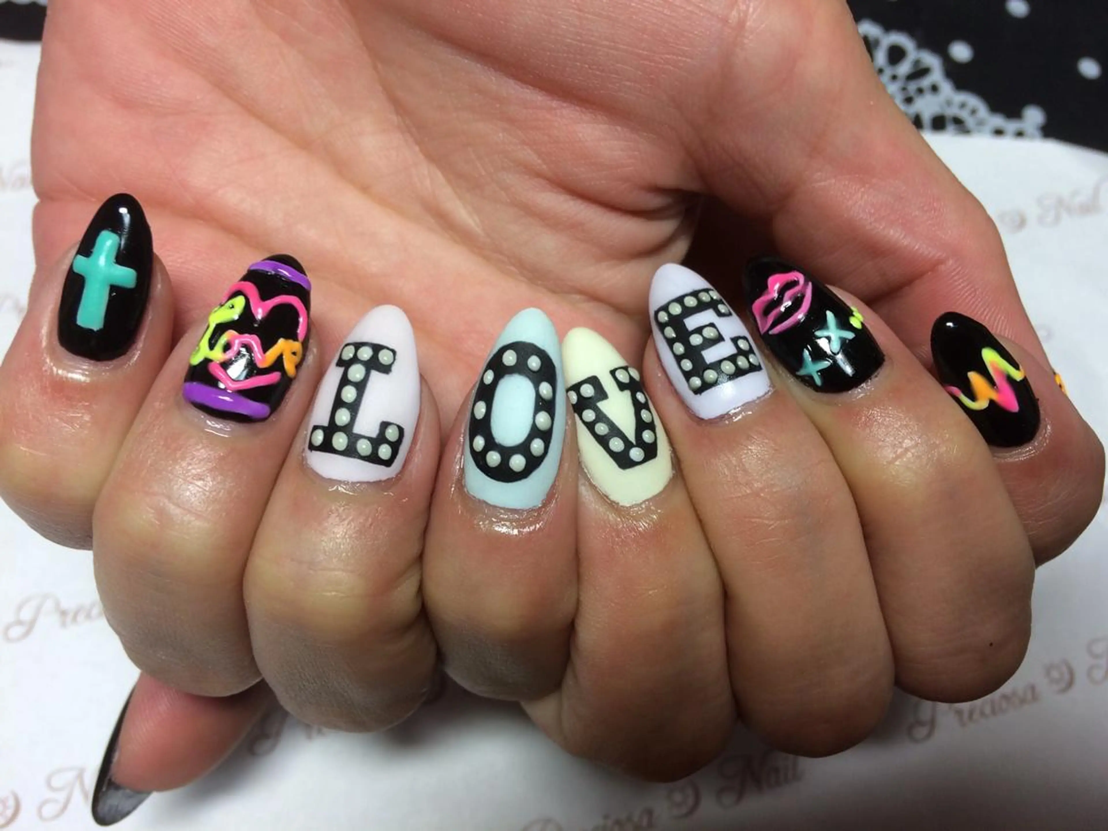 ネイル preciosa.nail所属・久場 晴美のネイルデザイン