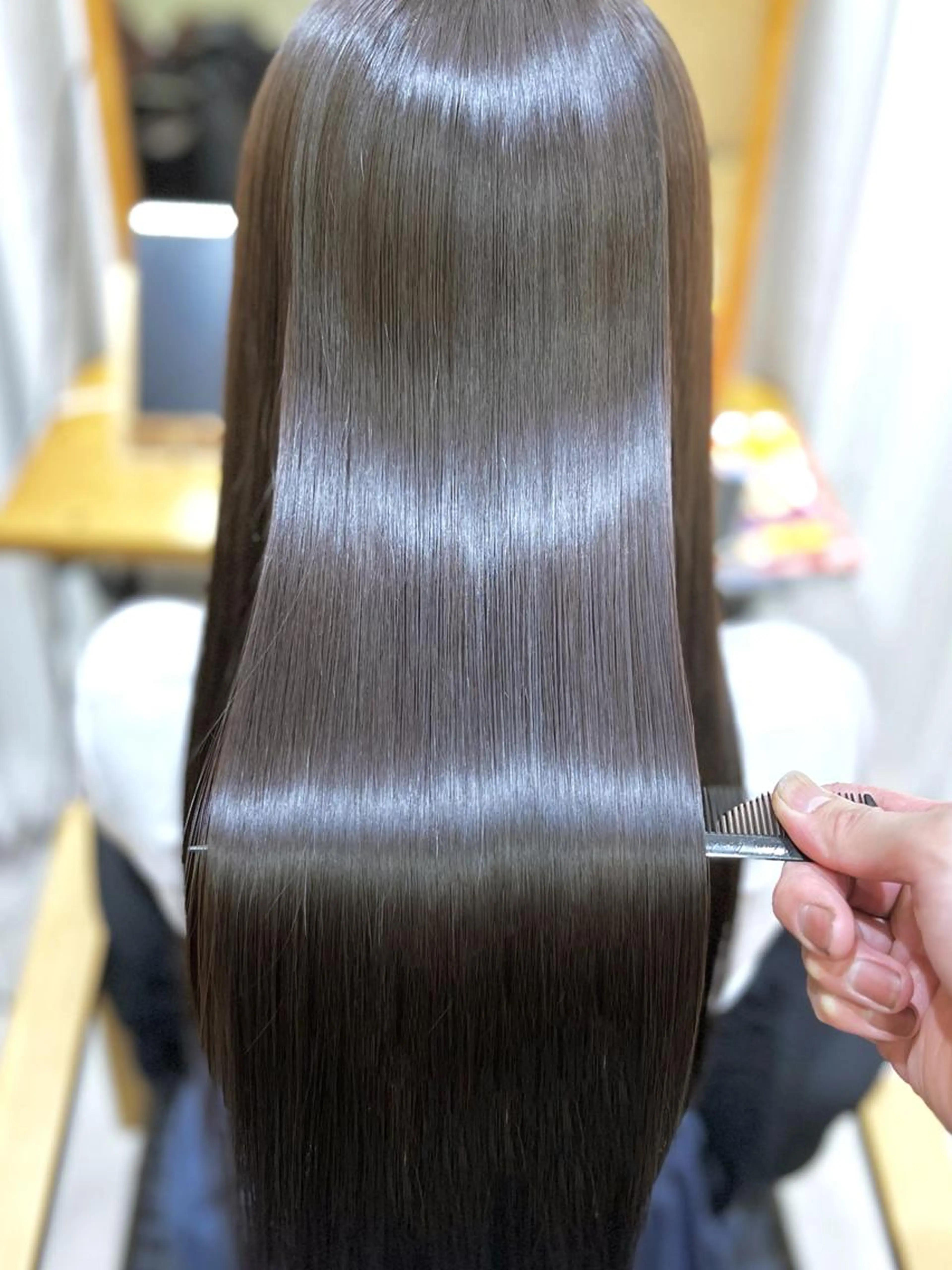 【艶と質感にこだわりたい方❗️】髪質改善TOKIOLIMITED＋カット+うる艶カラー+色持ちトリートメントの写真