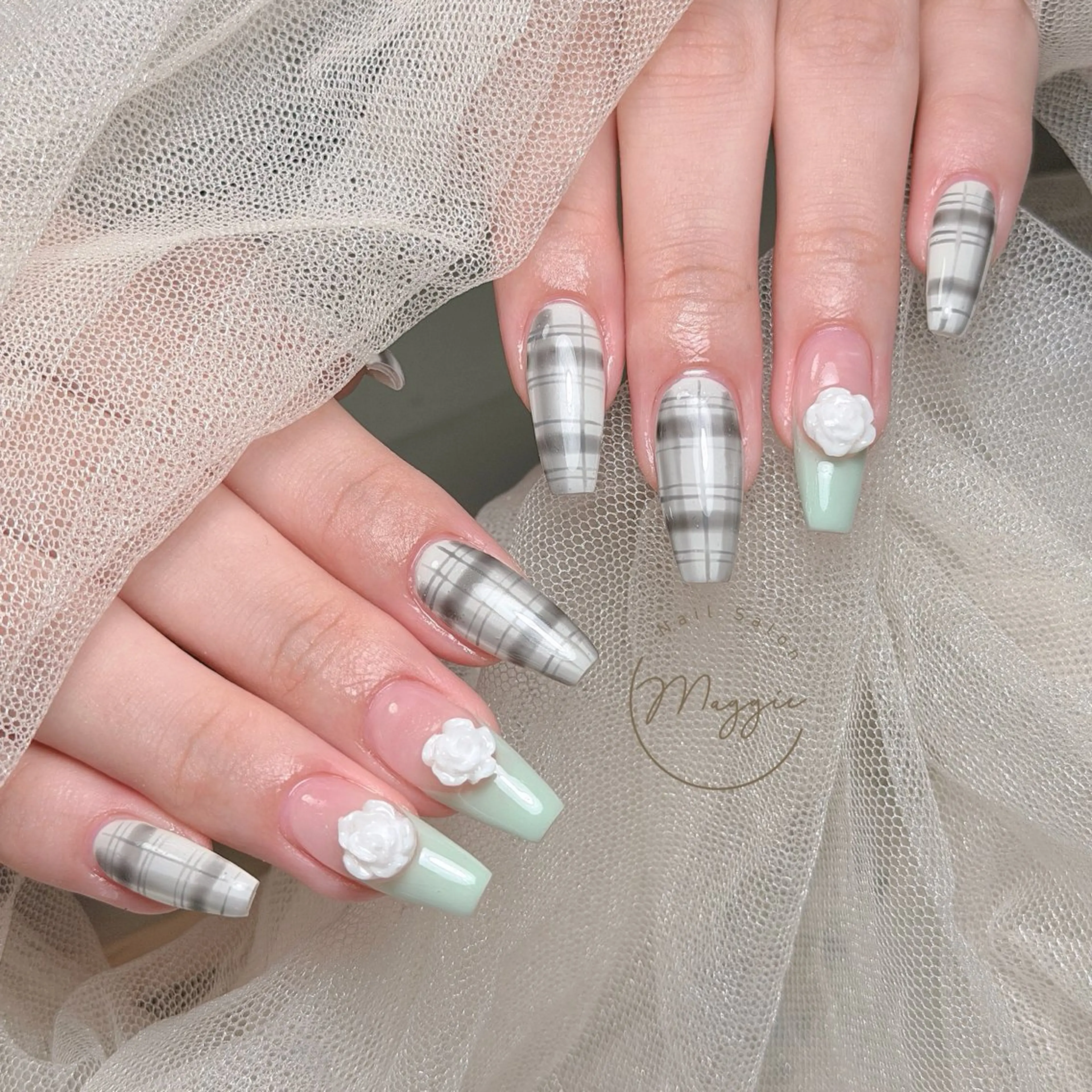 ネイル ハンドネイル Maggie Nail🦩のネイルデザイン