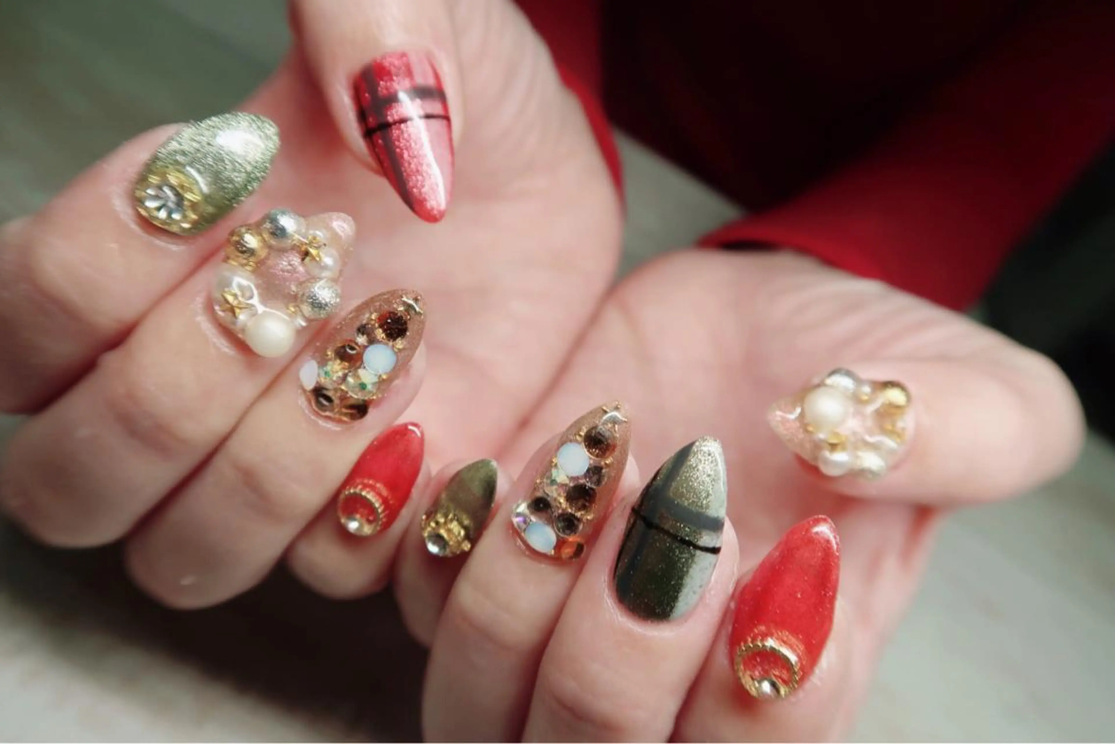 ネイル ハンドネイル Fielia momoのネイルデザイン