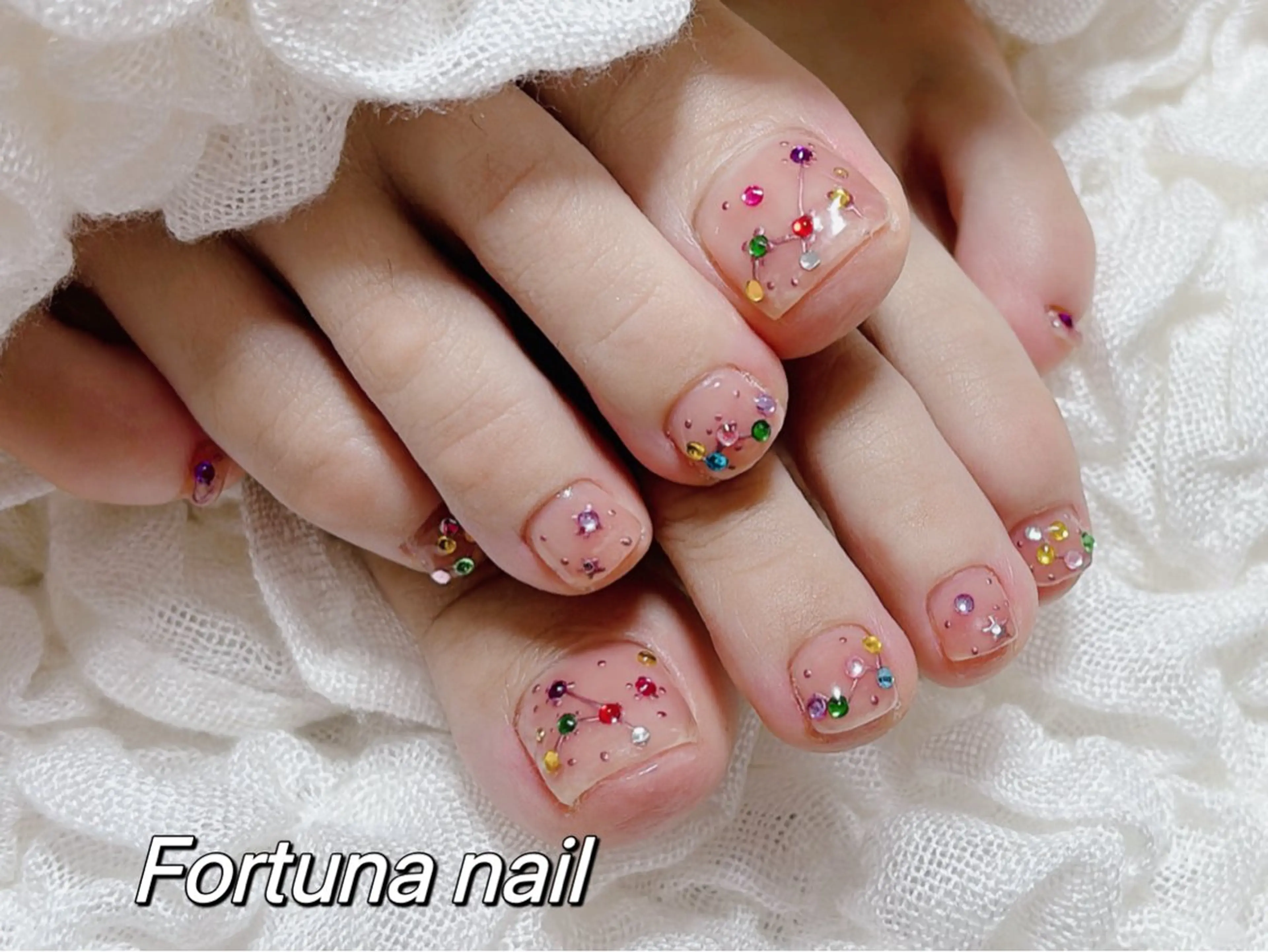 ネイル フットネイル Nail •Head スパFortunaのネイルデザイン