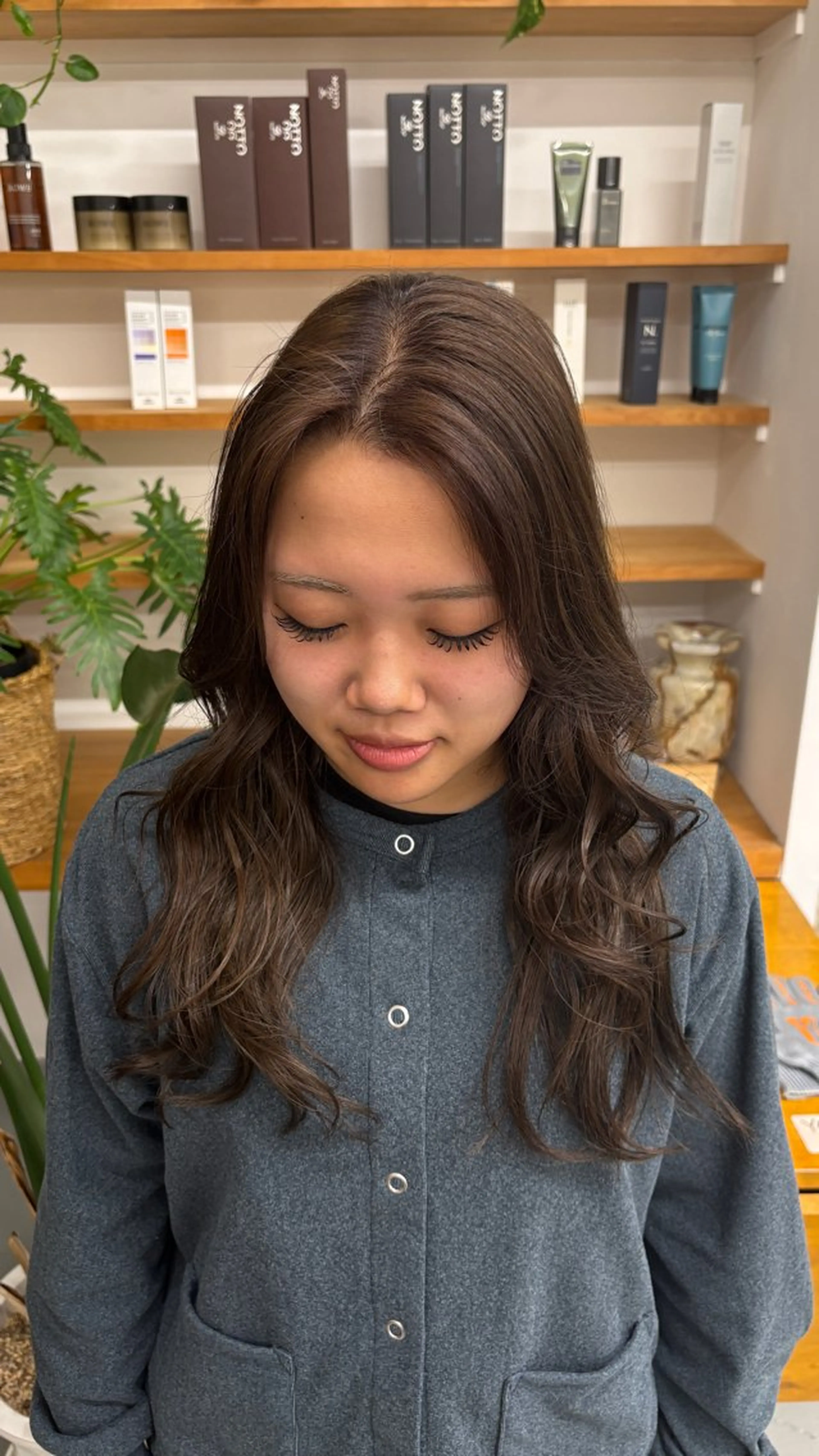 ロング ヘアカラー HI所属・【HI】 樋口莉乃のヘアスタイル