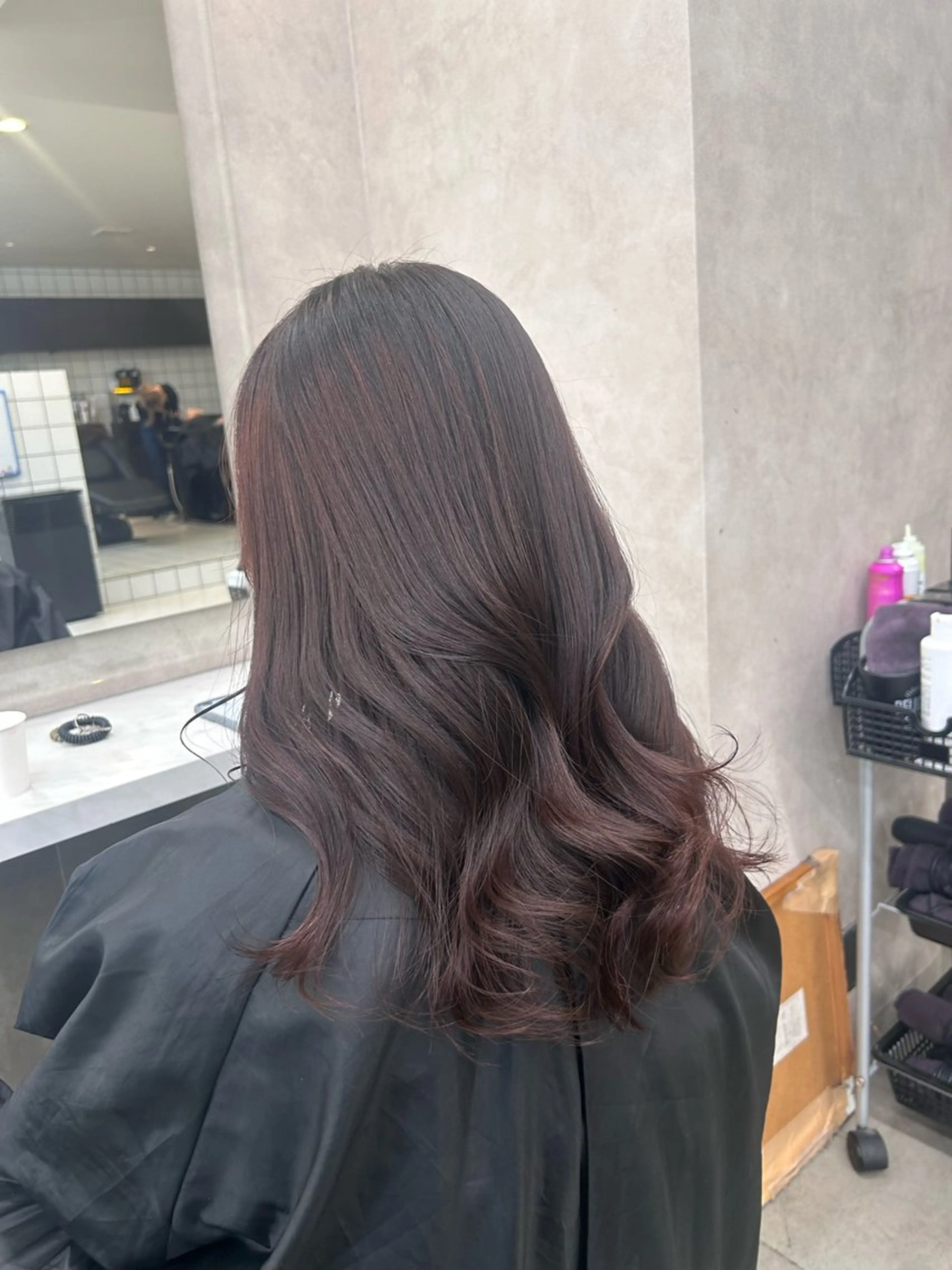 ロング カラー パーマ ヘアアレンジ メンズ キッズ カット ヘアカラー トリートメント ヘアセット ブリーチなしカラー/ ブラウン/レイヤーのヘアスタイル