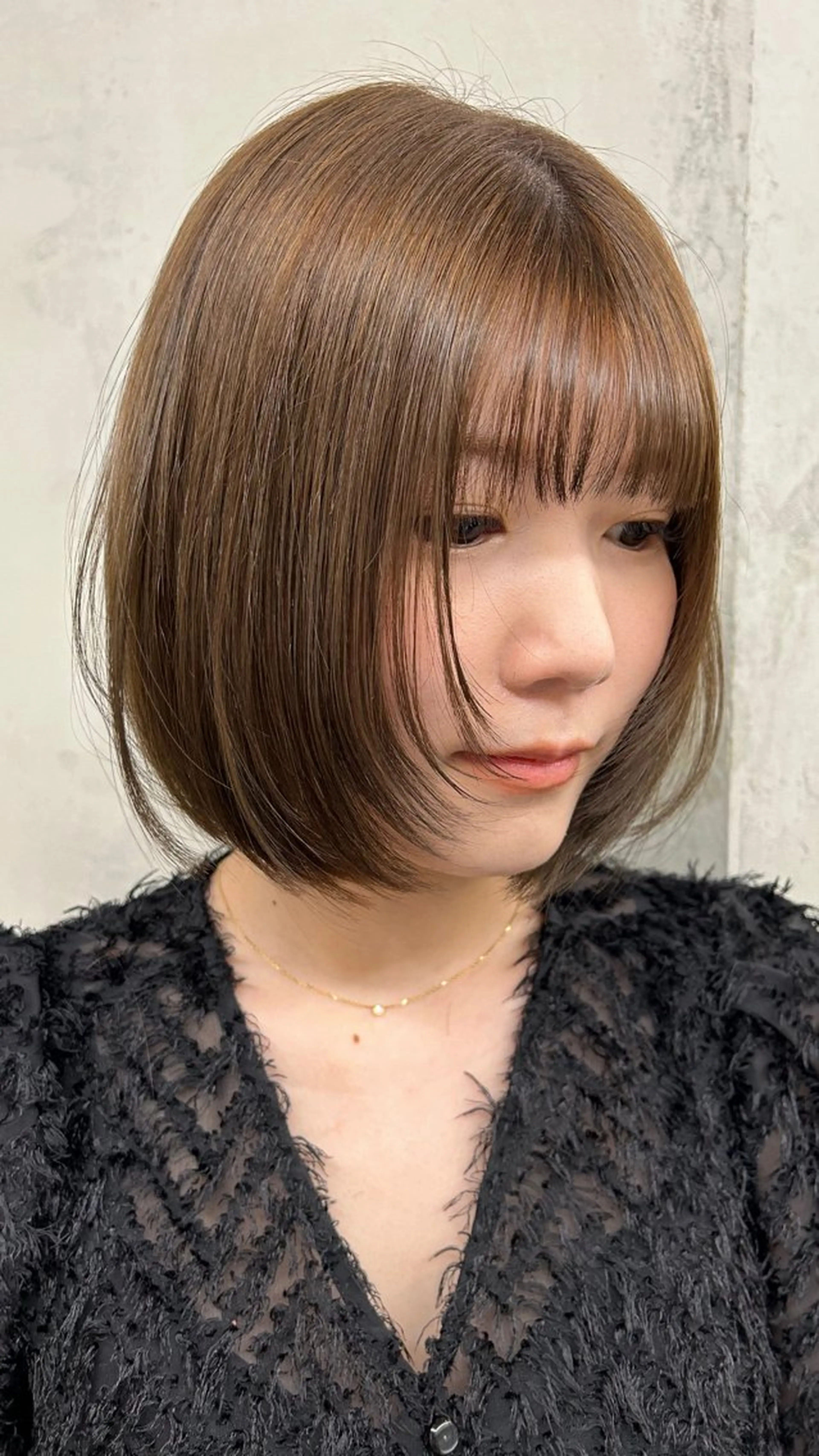 ミディアム ヘアカラー 博多ブリーチ× 透明感/縮毛矯正のヘアスタイル