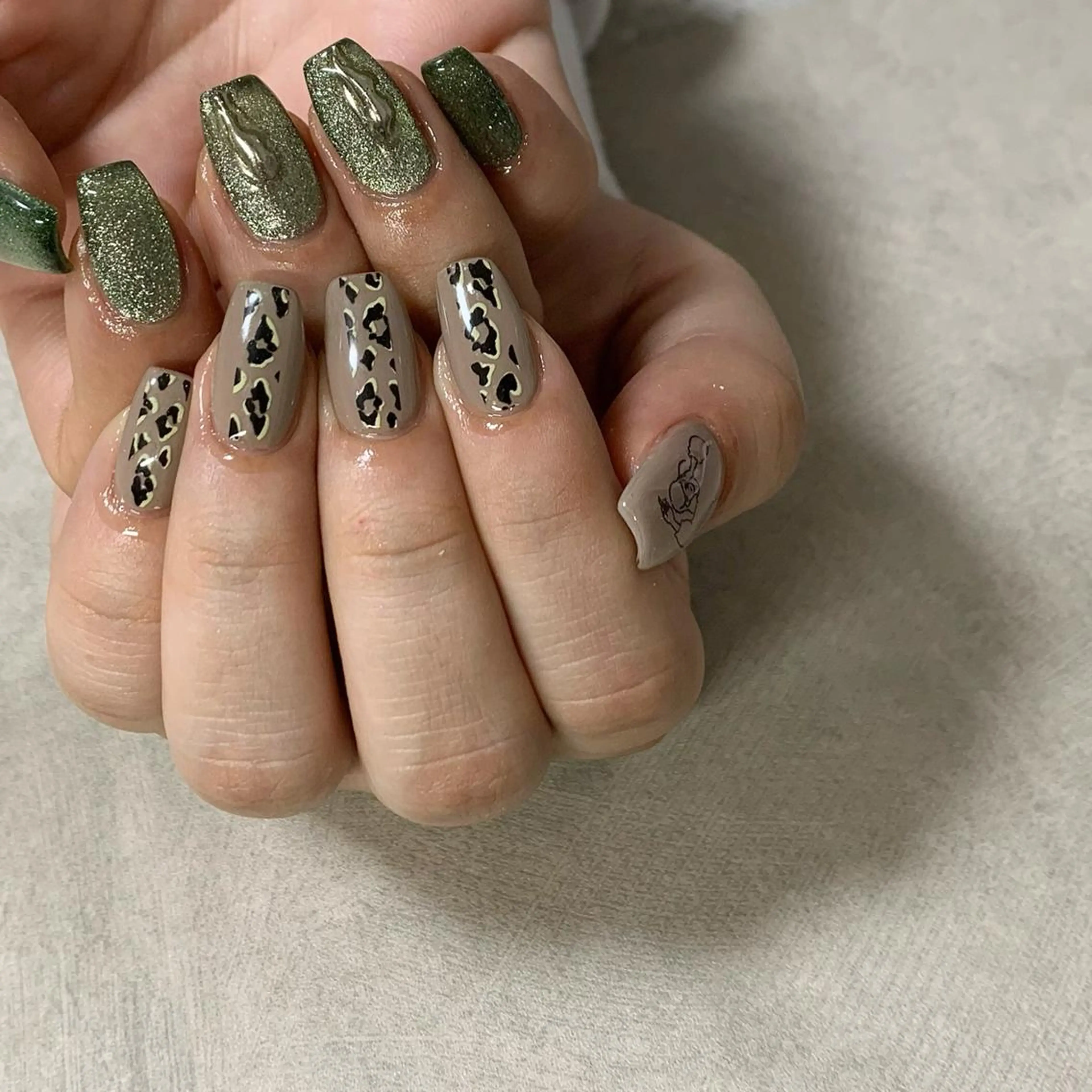 ネイル S♡JEWEL所属・S. JEWELのネイルデザイン