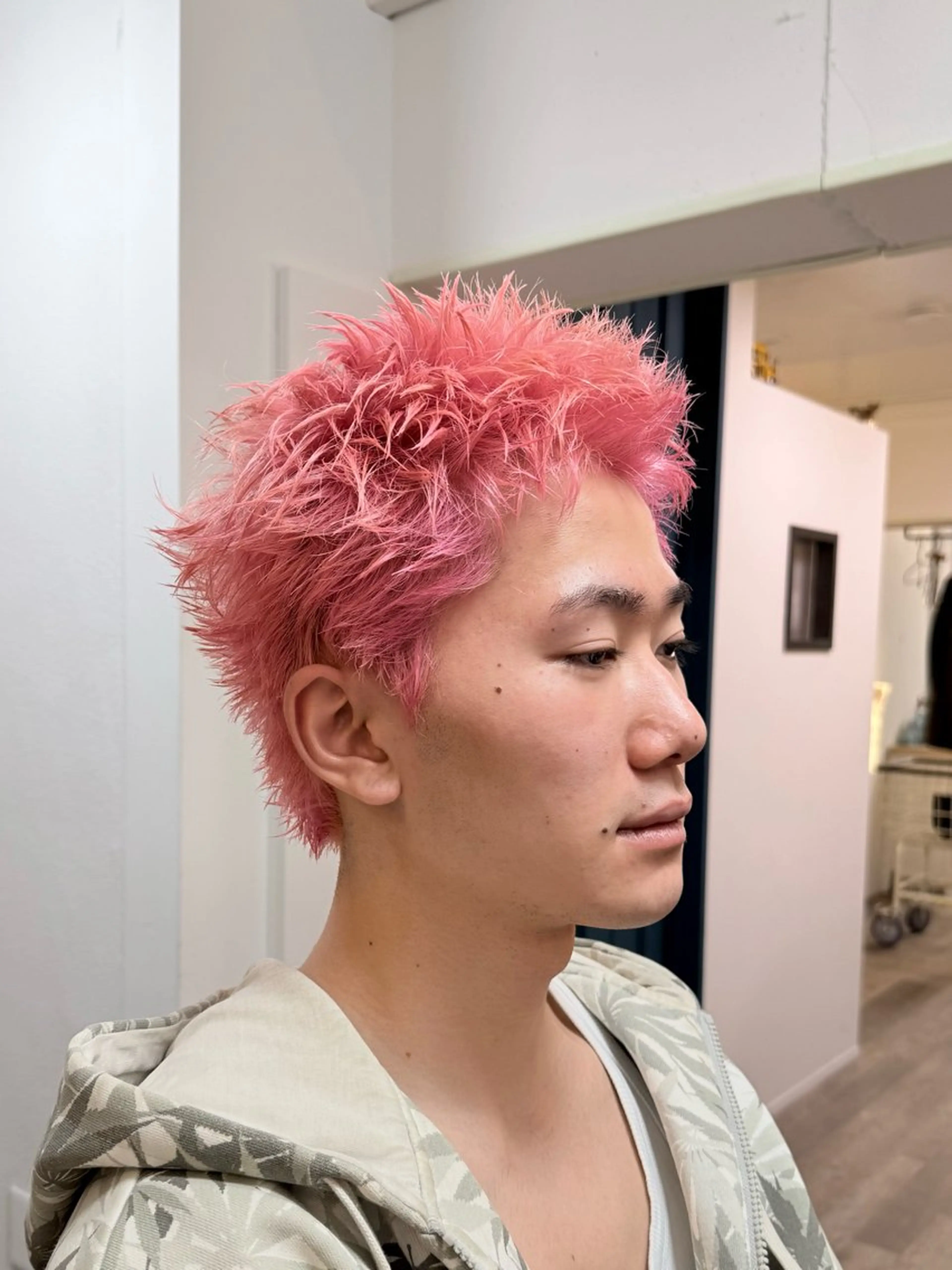 ショート カラー メンズ メンズ/スパイキー ショート/isseyのヘアスタイル