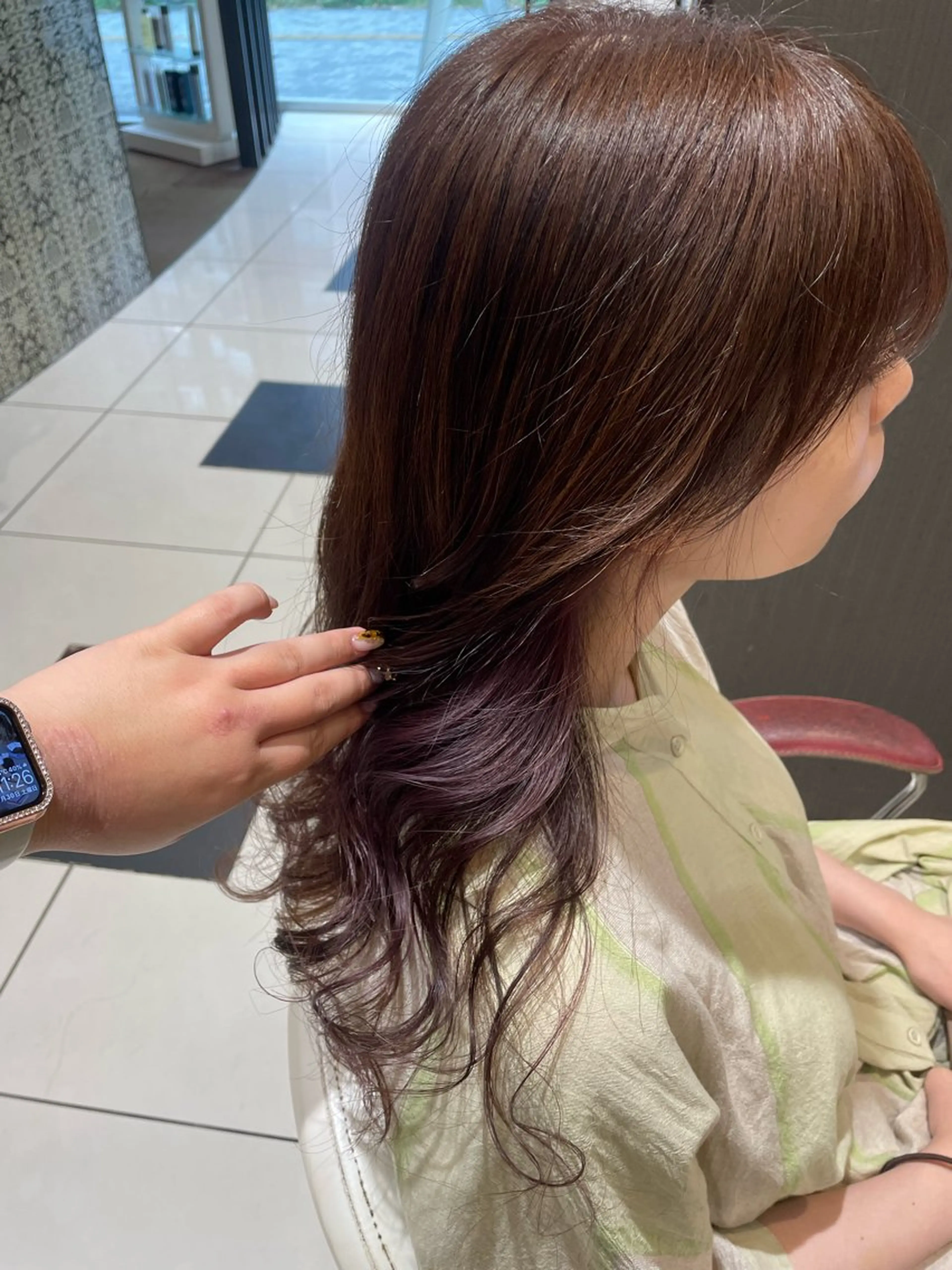 ロング カラー イヤリングカラー ラベンダーカラー ヘアカラー トリートメント 💞暖色カラー 💞risaのヘアスタイル