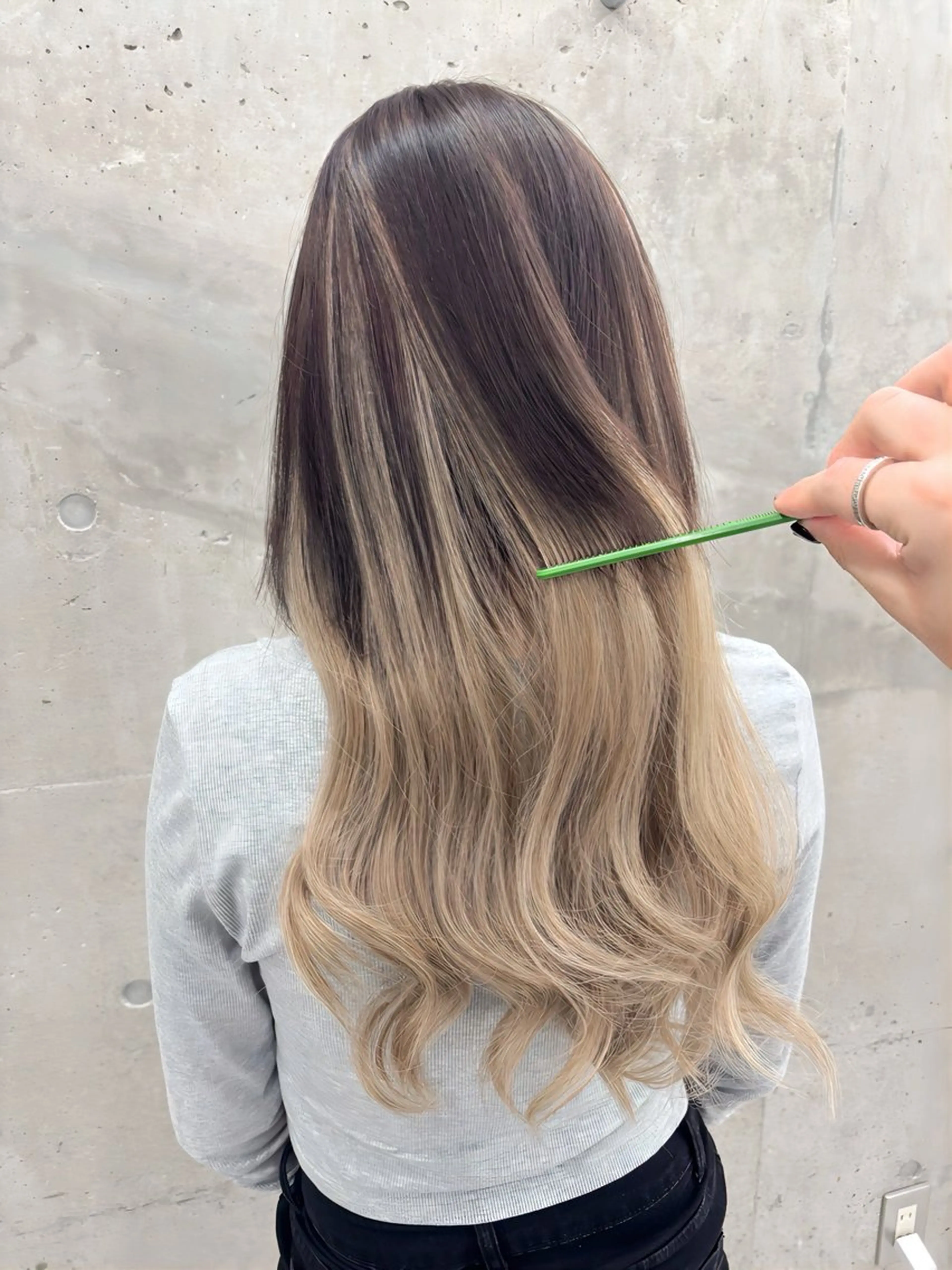 ロング hair Mission 心斎橋店所属・yamamoto yutaroのヘアスタイル