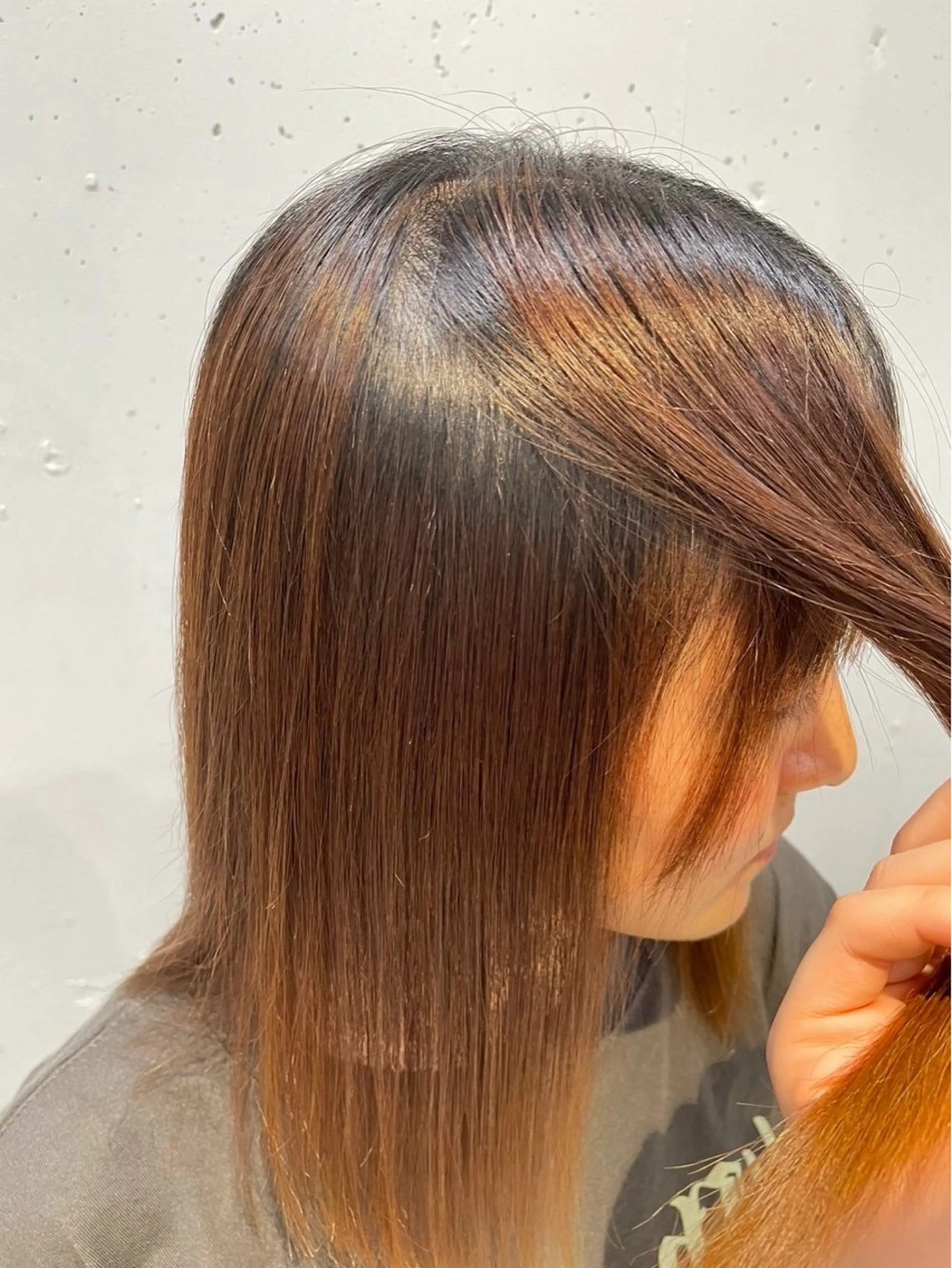 ミディアム 顔周りカット 縮毛矯正 kii所属・サエキ ルイのヘアスタイル