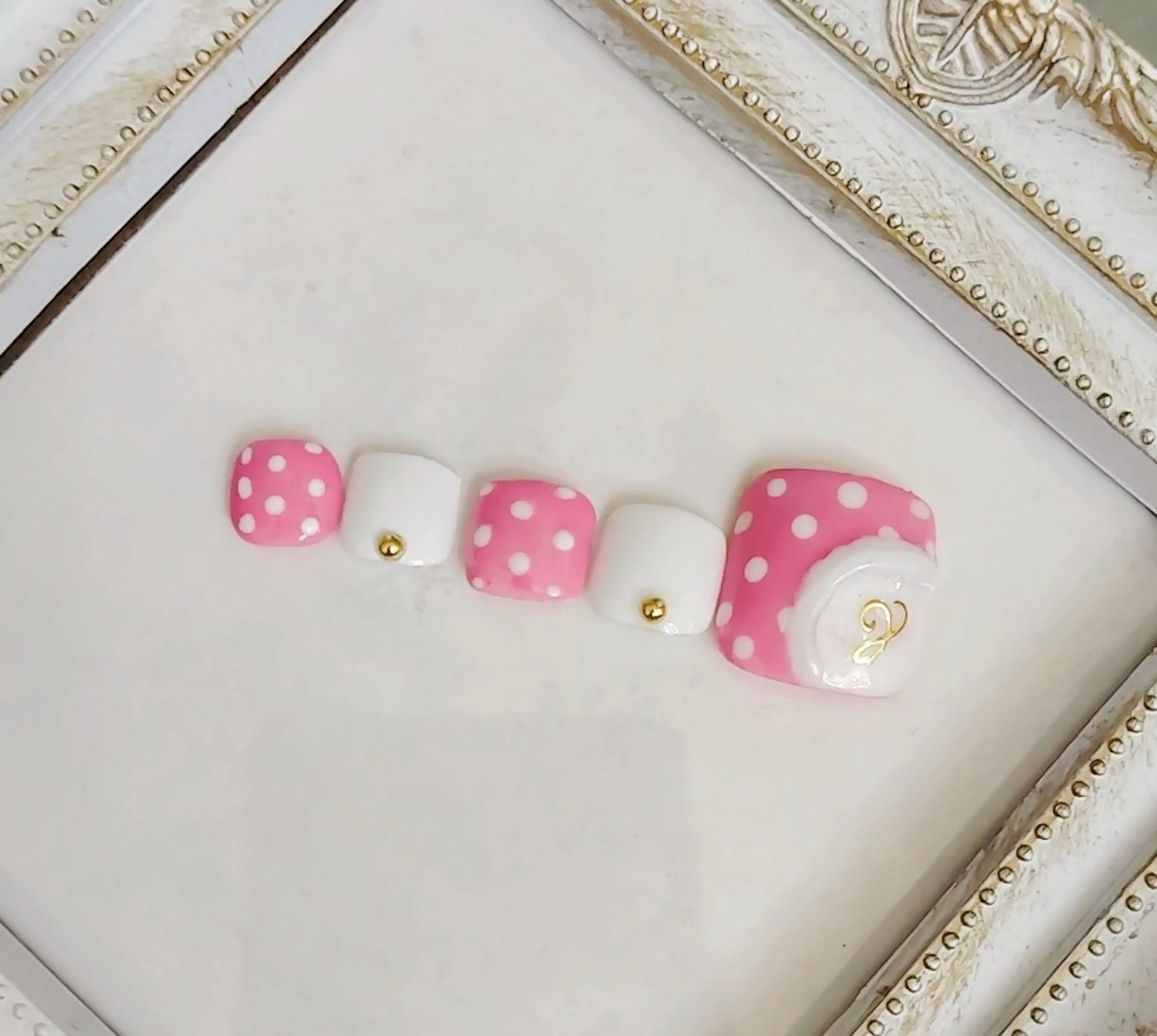 ネイル フットネイル Jewel SecretBaseのネイルデザイン