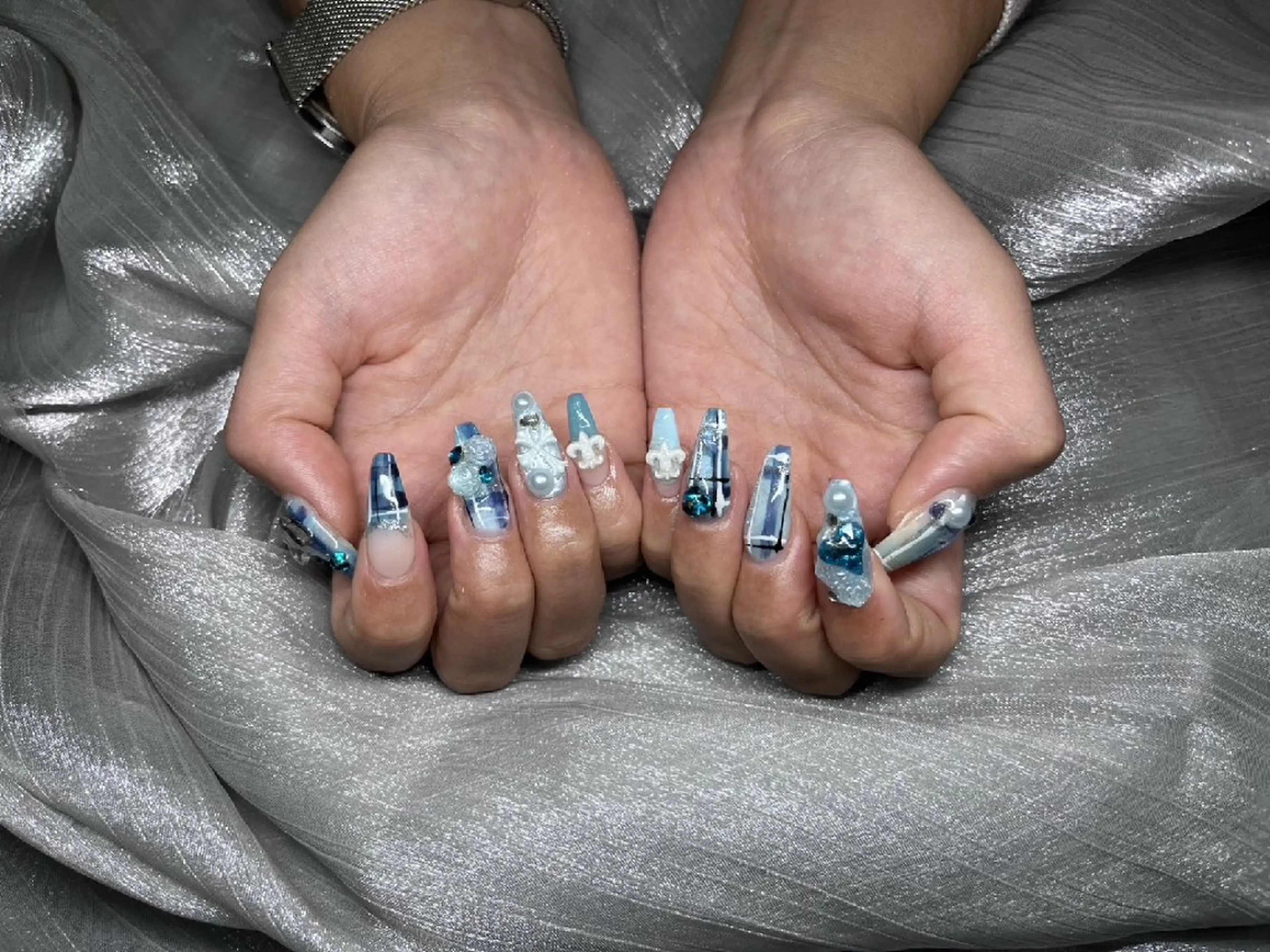 ネイル ♥Re:JUvia JUMI♥のネイルデザイン