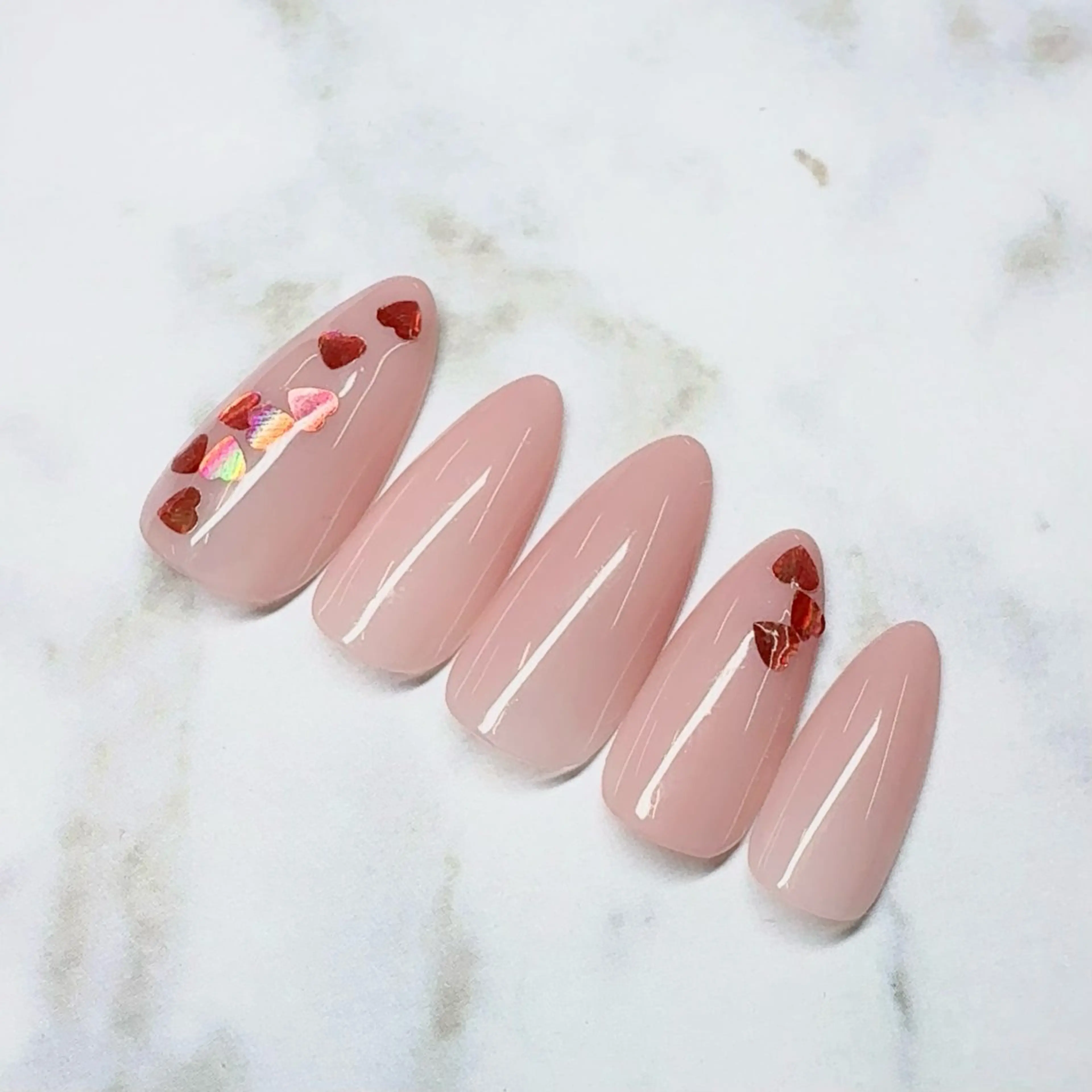 ネイル ハート オフィスネイル シンプルネイル ハンドネイル Amie NAILのネイルデザイン