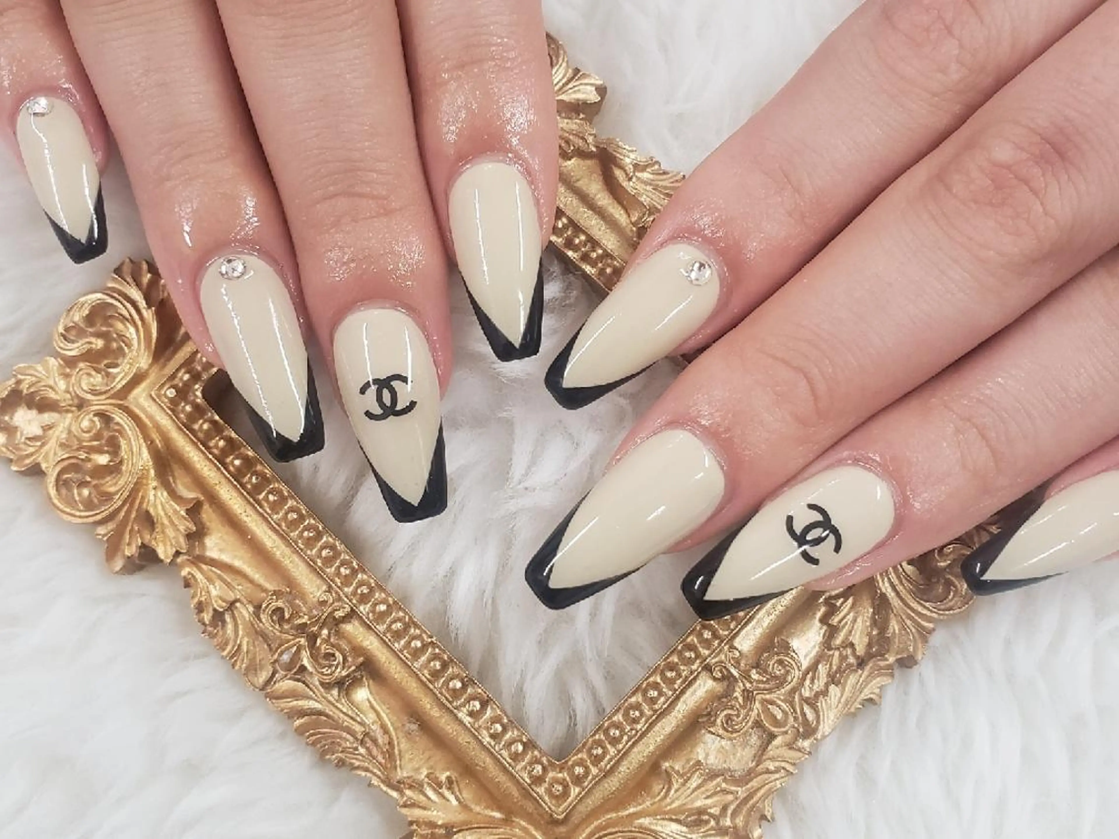 ネイル 花田 茜のネイルデザイン