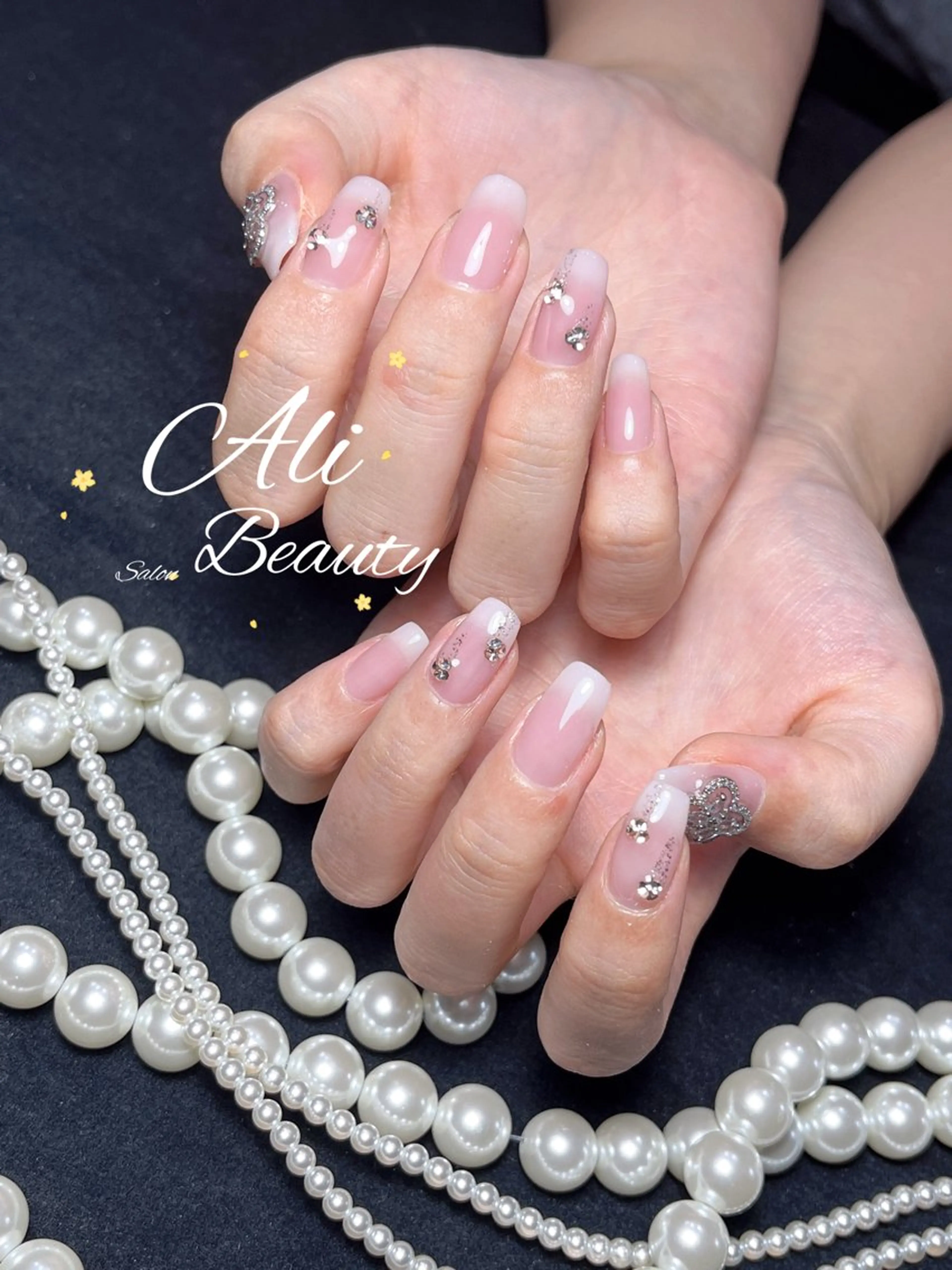 ネイル Ali 新小岩 ネイル専門のネイルデザイン