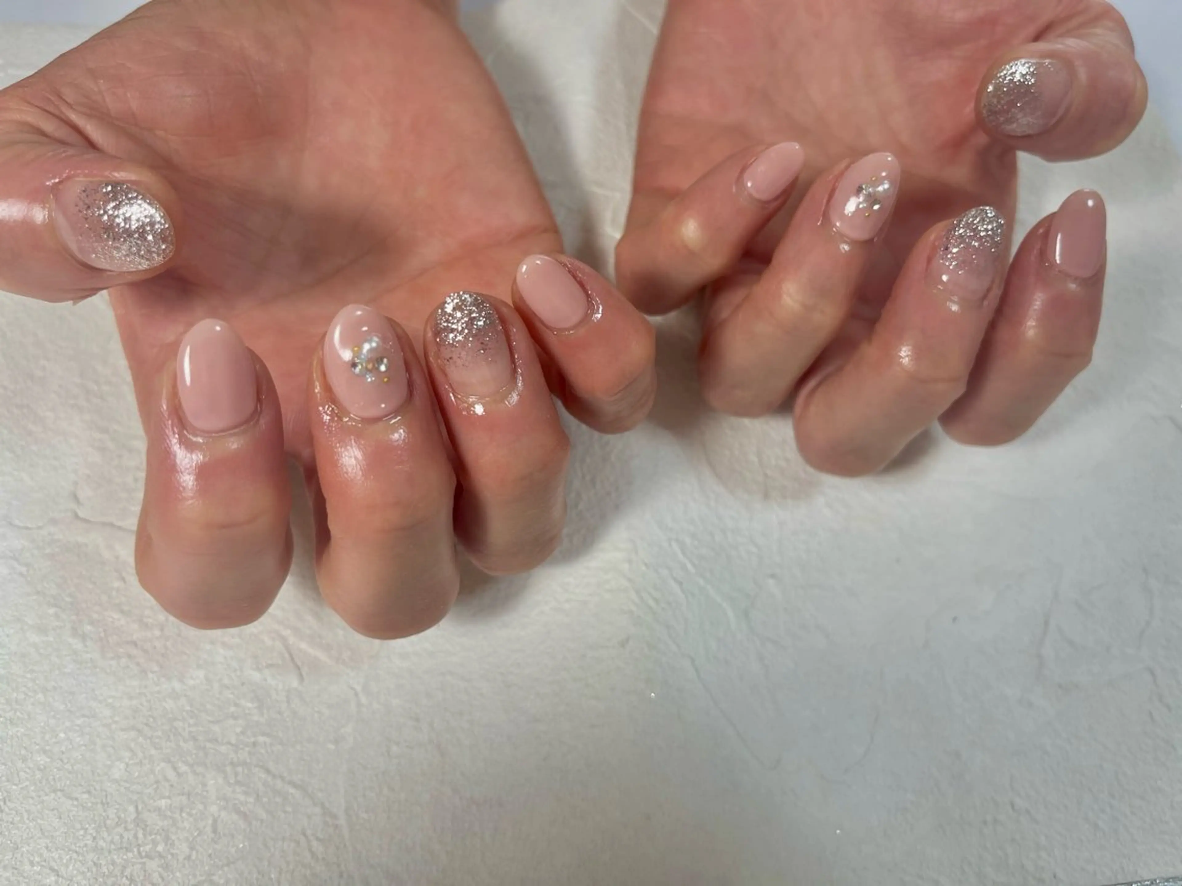 ネイル オーロラネイル フットネイル フレンチネイル ジェルネイル 韓国ネイル ハンドネイル kiki nail たまプラーザのネイルデザイン