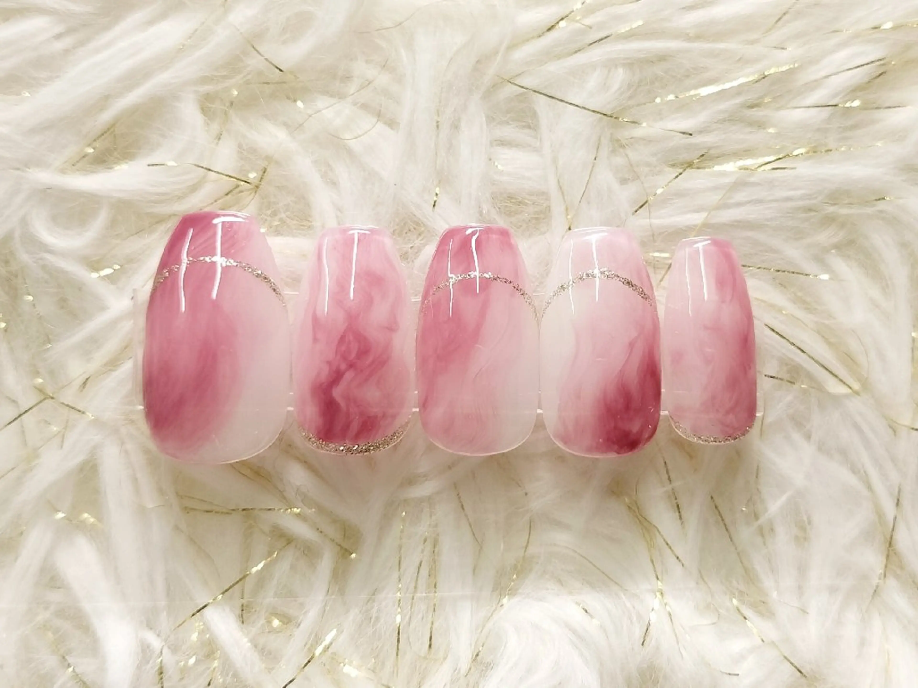 ネイル シンプルネイル ハンドネイル She by M【シーバイエム】パラジェル/ニュアンスネイル所属・She by M. Ryoukaのネイルデザイン