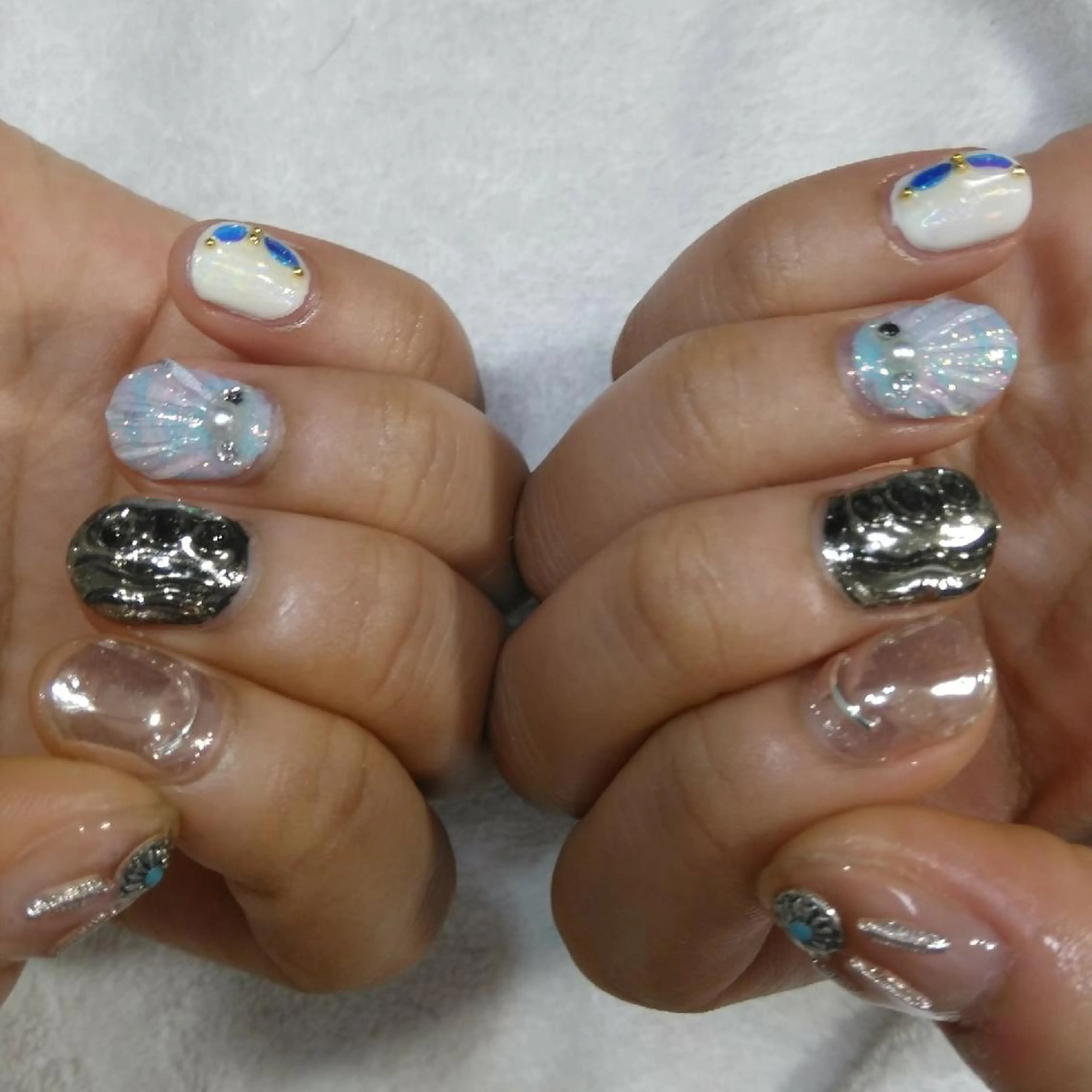 ネイル 柴崎 美幸のネイルデザイン