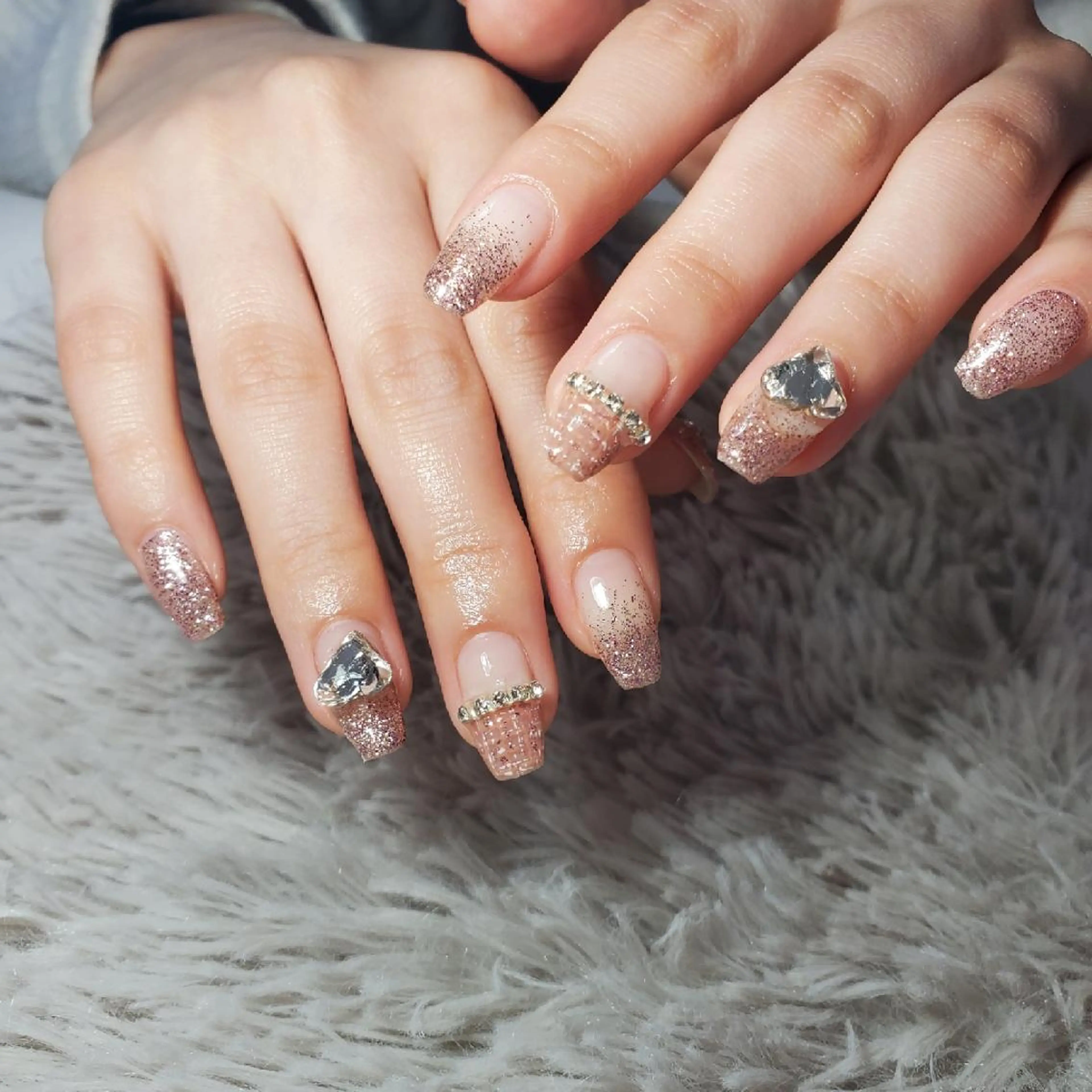 ネイル ハンドネイル nailroom‪ sb‪‪𓈒𓂂𓏸のネイルデザイン