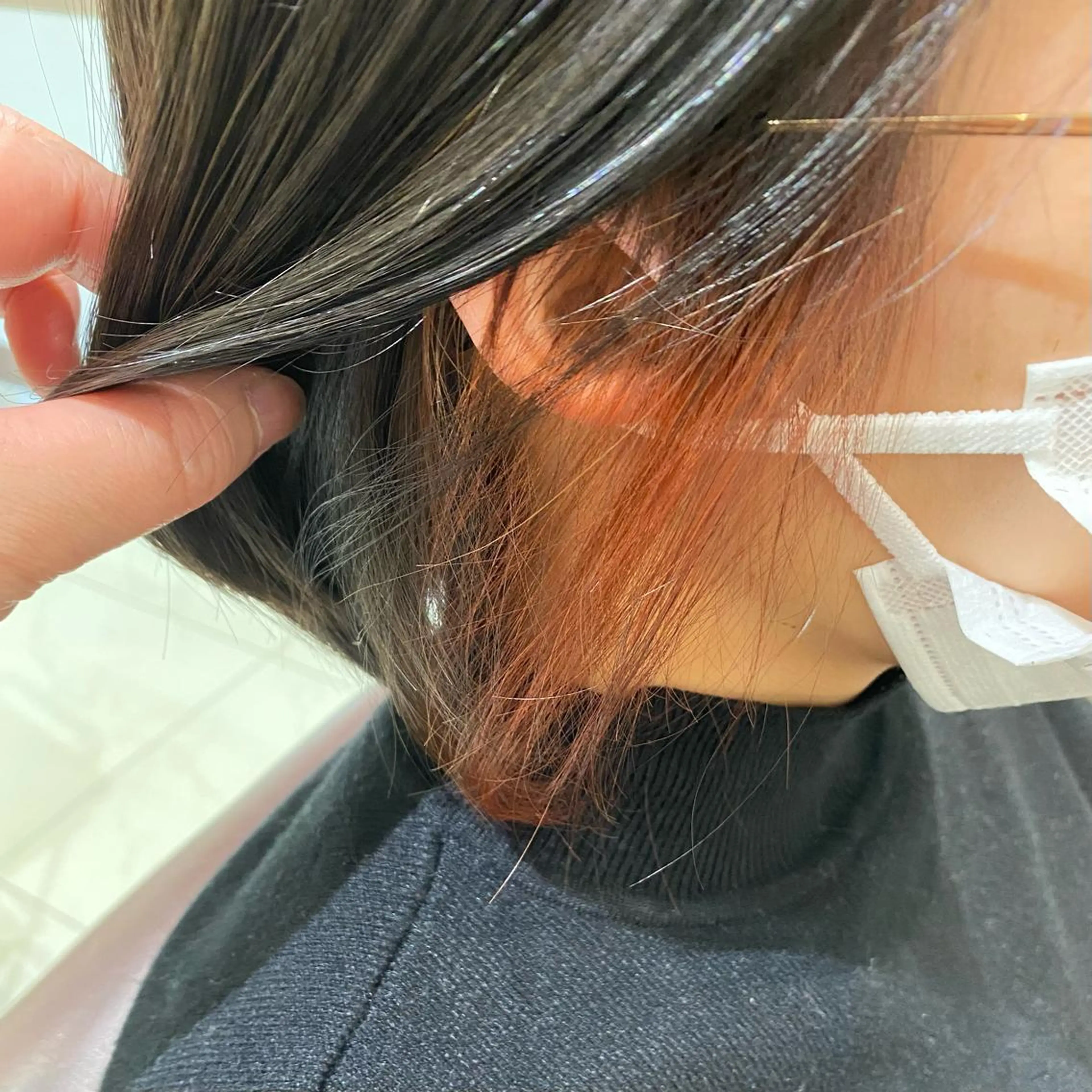 ミディアム カラー イヤリングカラー ボブ 仁科 友恵のヘアスタイル