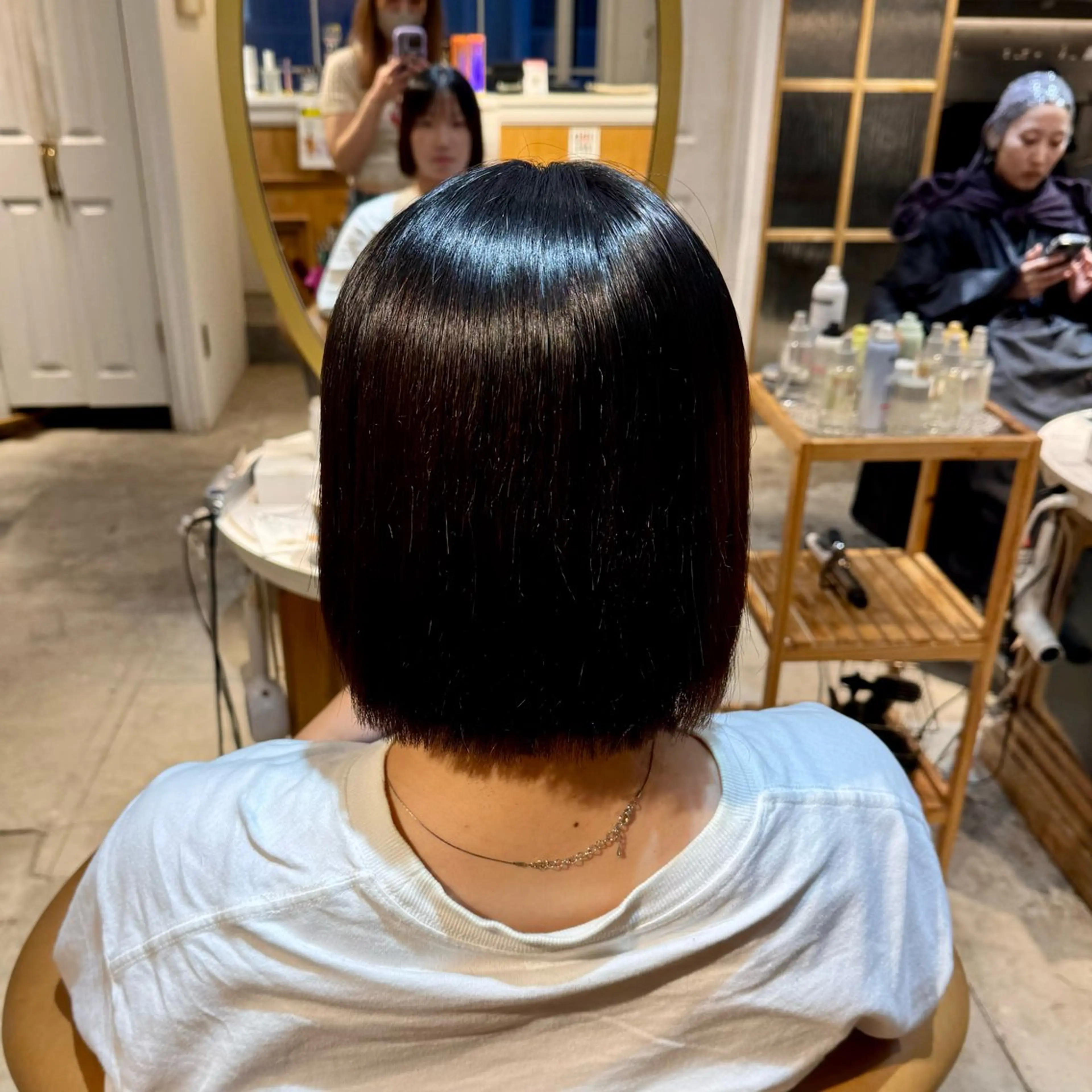 ミディアム ボブ 髪質改善 縮毛矯正 カット ヘアカラー トリートメント ヘアセット 髪質改善/ボブ /韓国/erikoのヘアスタイル
