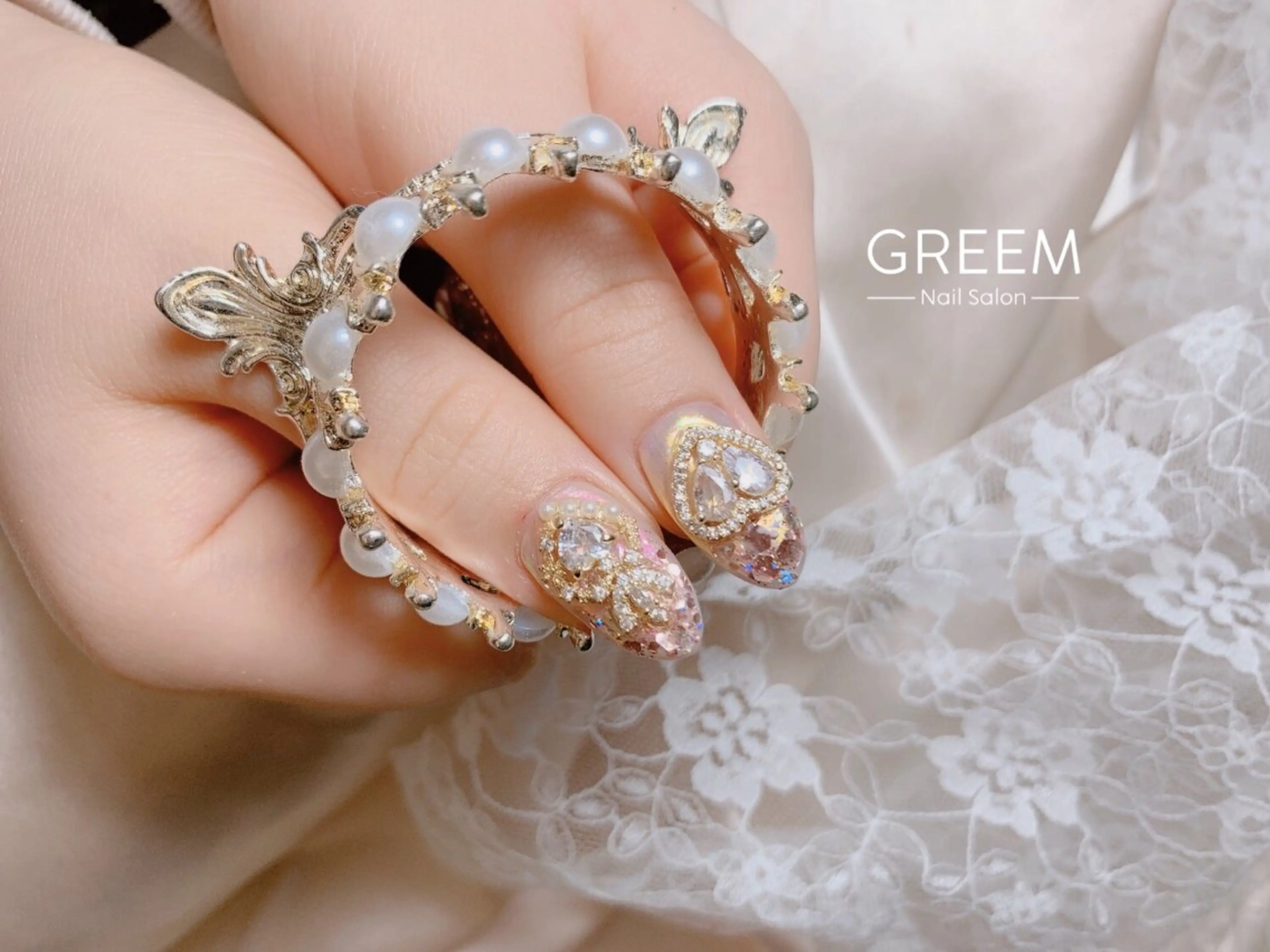 ネイル フラッシュネイル ジェルネイル キラキラネイル マグネットネイル ワンカラーネイル ハンドネイル GREEM グリームのネイルデザイン