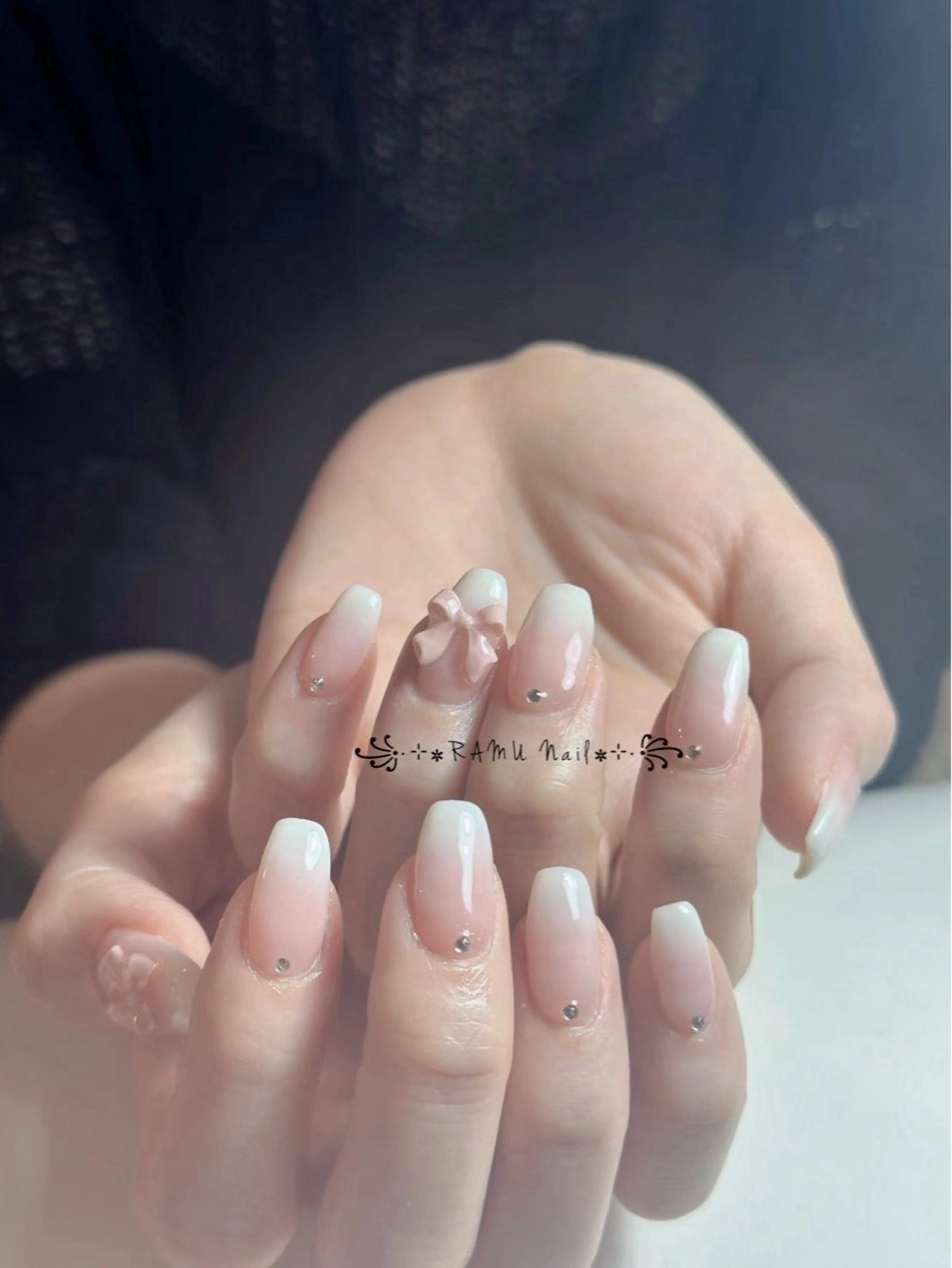 ネイル キラキラネイル マグネットネイル ミラーネイル ピンク 春ネイル ハンドネイル RAMU Nail 恵比寿店のネイルデザイン