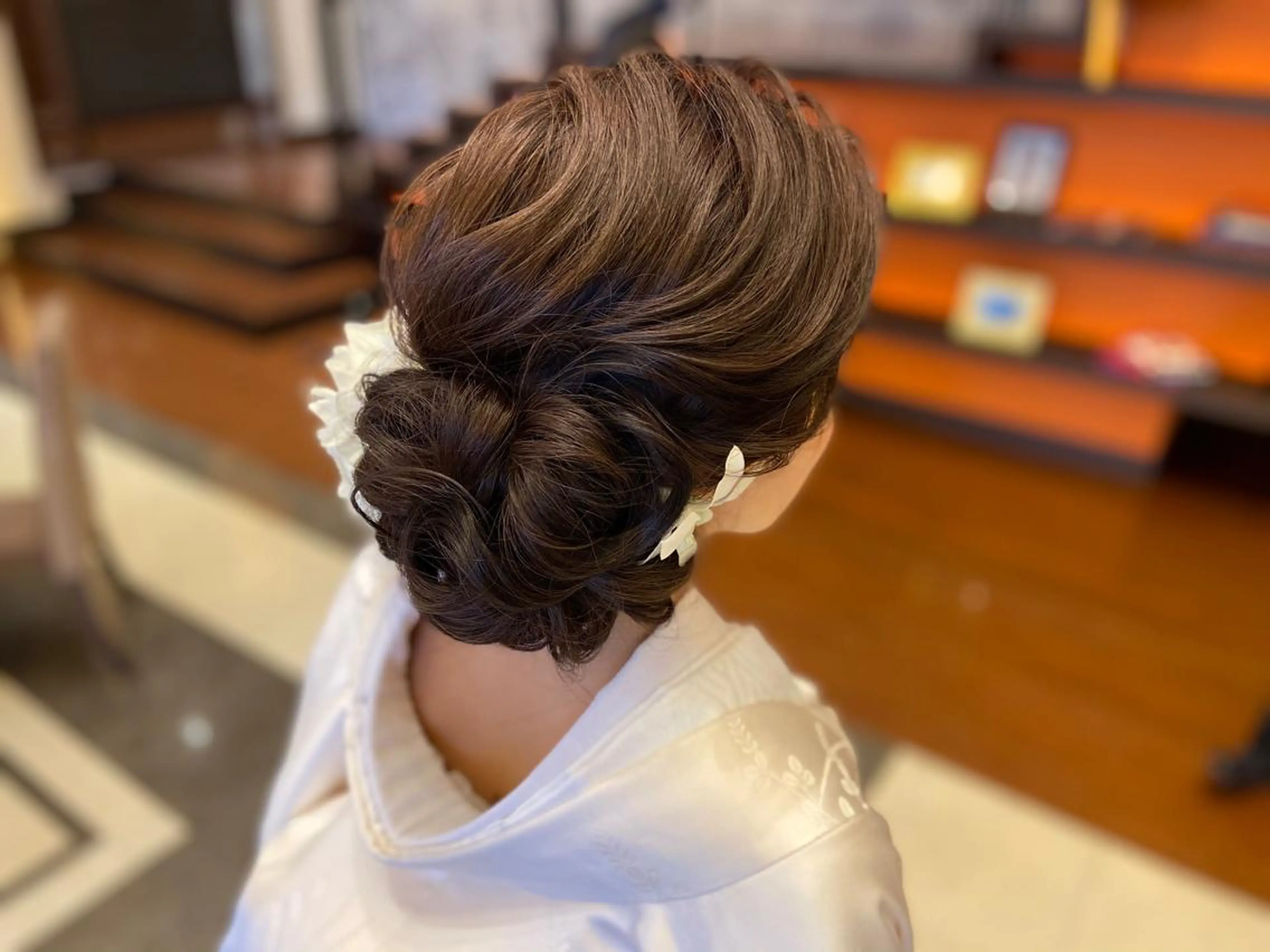 セミロング ヘアアレンジ ヘアアンドメイクムタ 新居のヘアスタイル